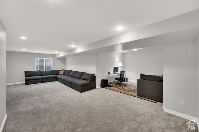 South Jordan, Utah, 84009, United States, 4 Bedrooms Bedrooms, ,4 BathroomsBathrooms,Residential,For Sale,1979446