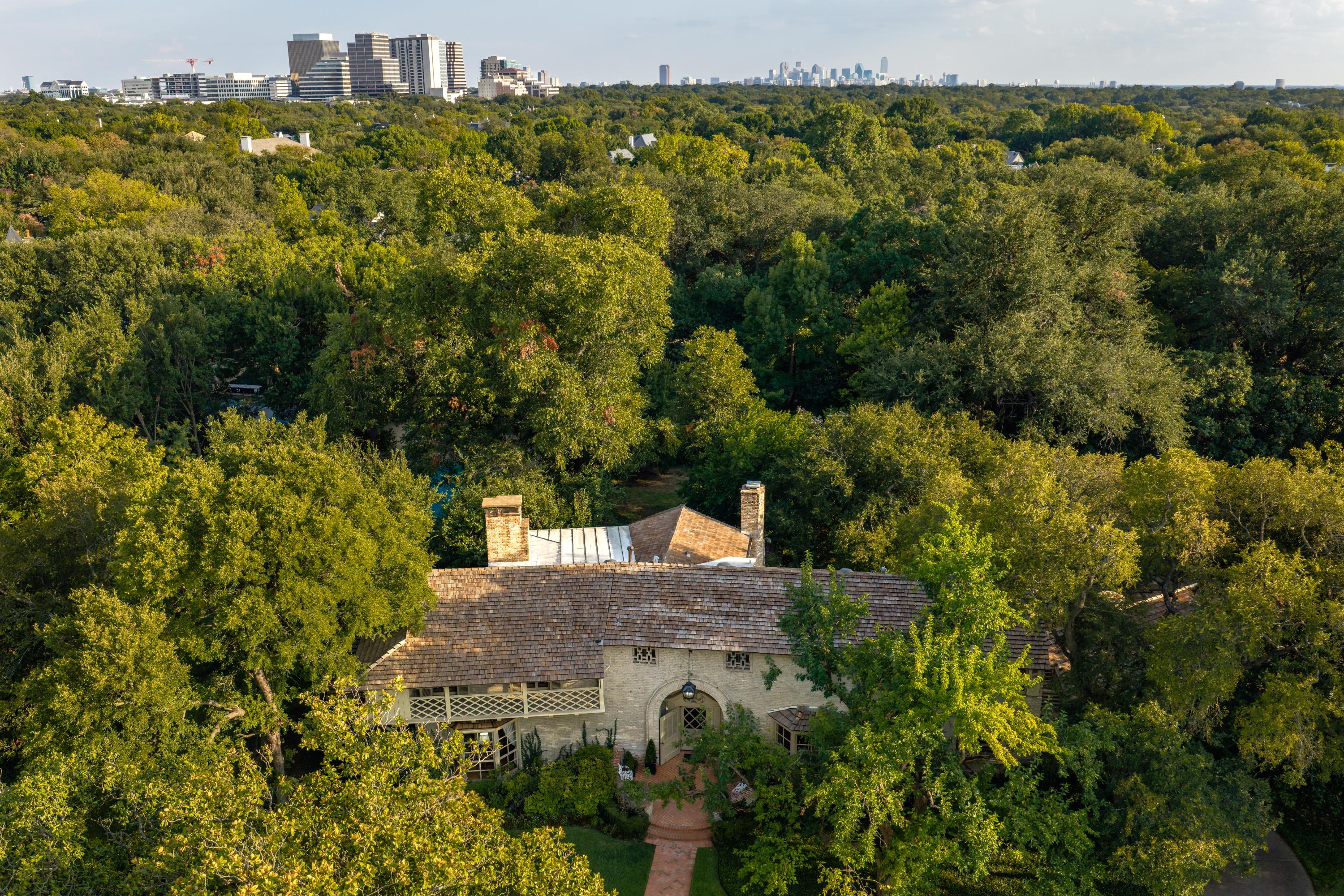  Singular Historic Preston Hollow Estate - 物件實景