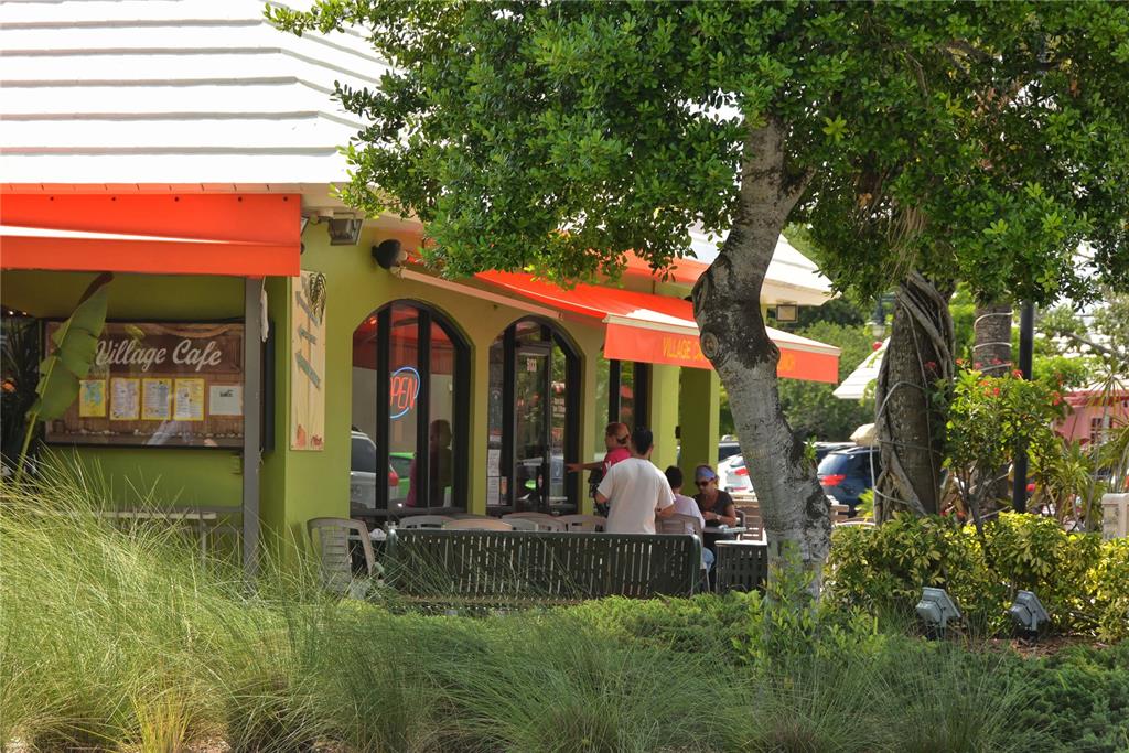 Sarasota, Florida, 34242, United States, 2 Bedrooms Bedrooms, ,2 BathroomsBathrooms,Residential,For Sale,1926172