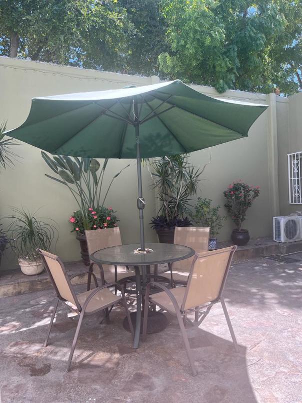 JULIO BERDEGUE, Mazatlán, Sinaloa, 82110, Mexico, 3 Bedrooms Bedrooms, ,2 BathroomsBathrooms,Residential,For Sale,JULIO BERDEGUE,1622368