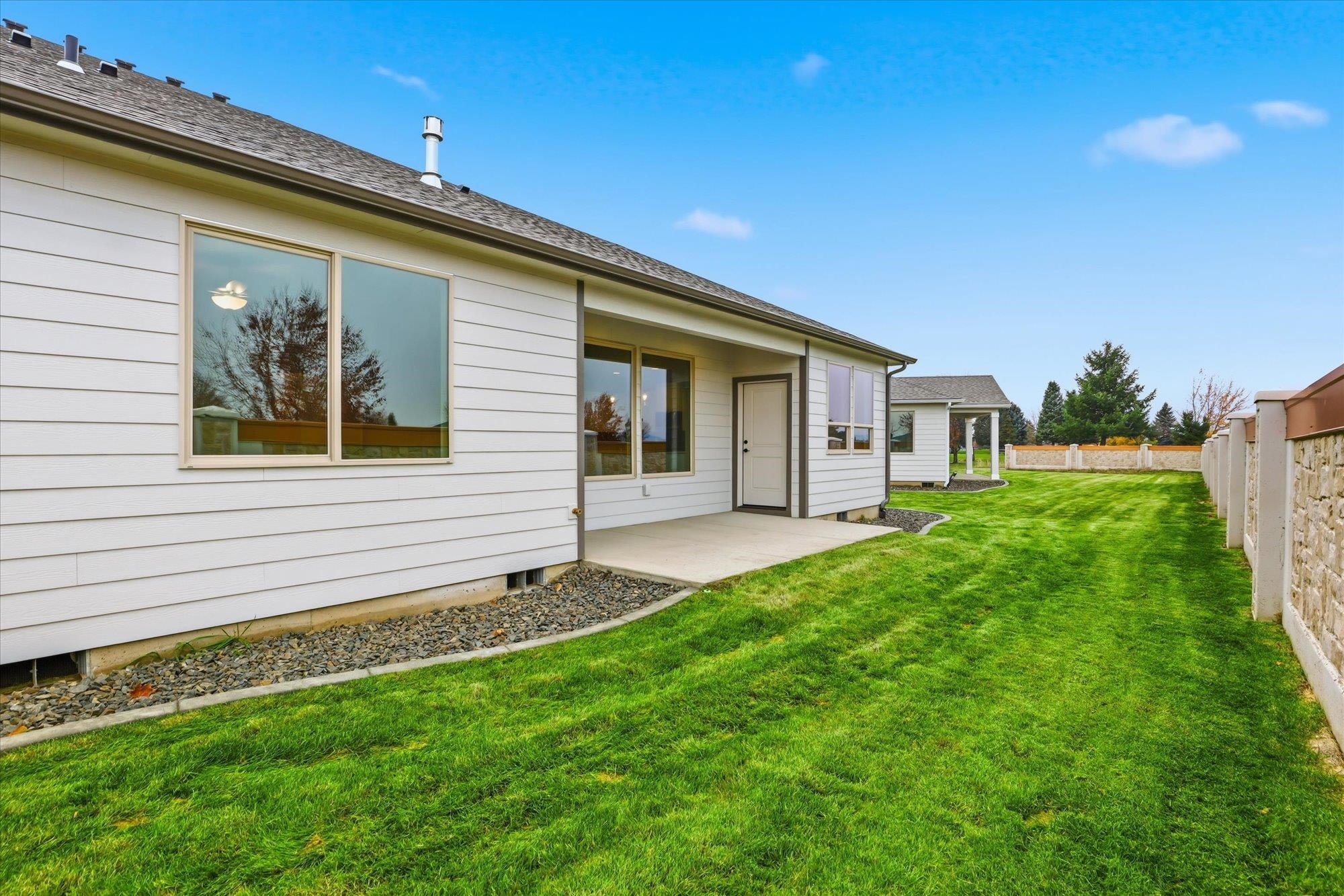 Deer Park, Washington, 99006, United States, 3 Bedrooms Bedrooms, ,2 BathroomsBathrooms,Residential,For Sale,1988069