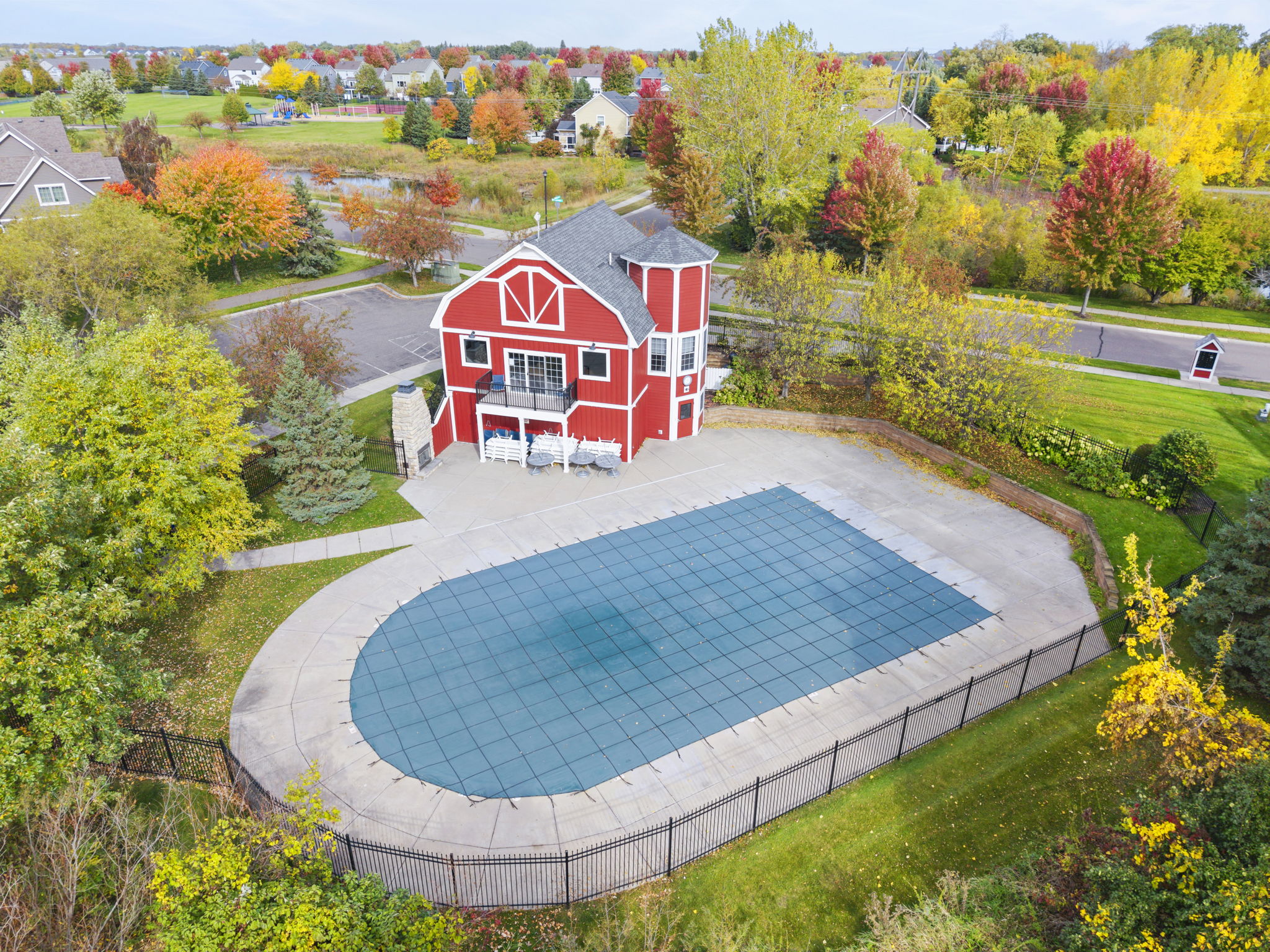  Contemporary Farmhouse Charm in Coveted Towne Lakes - 物件實景