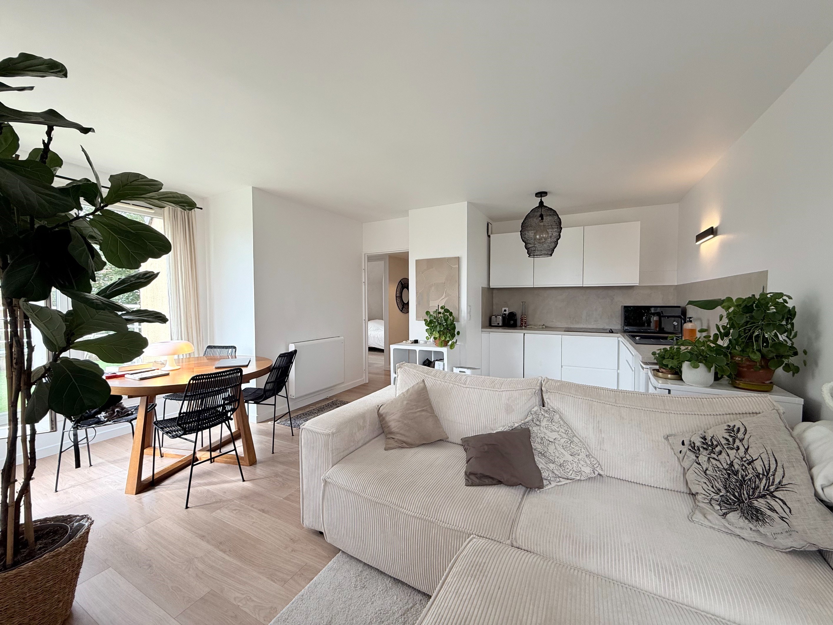  Refurbished 2-Room Apartment Near Saint-Maur Tram Stop - 物件實景
