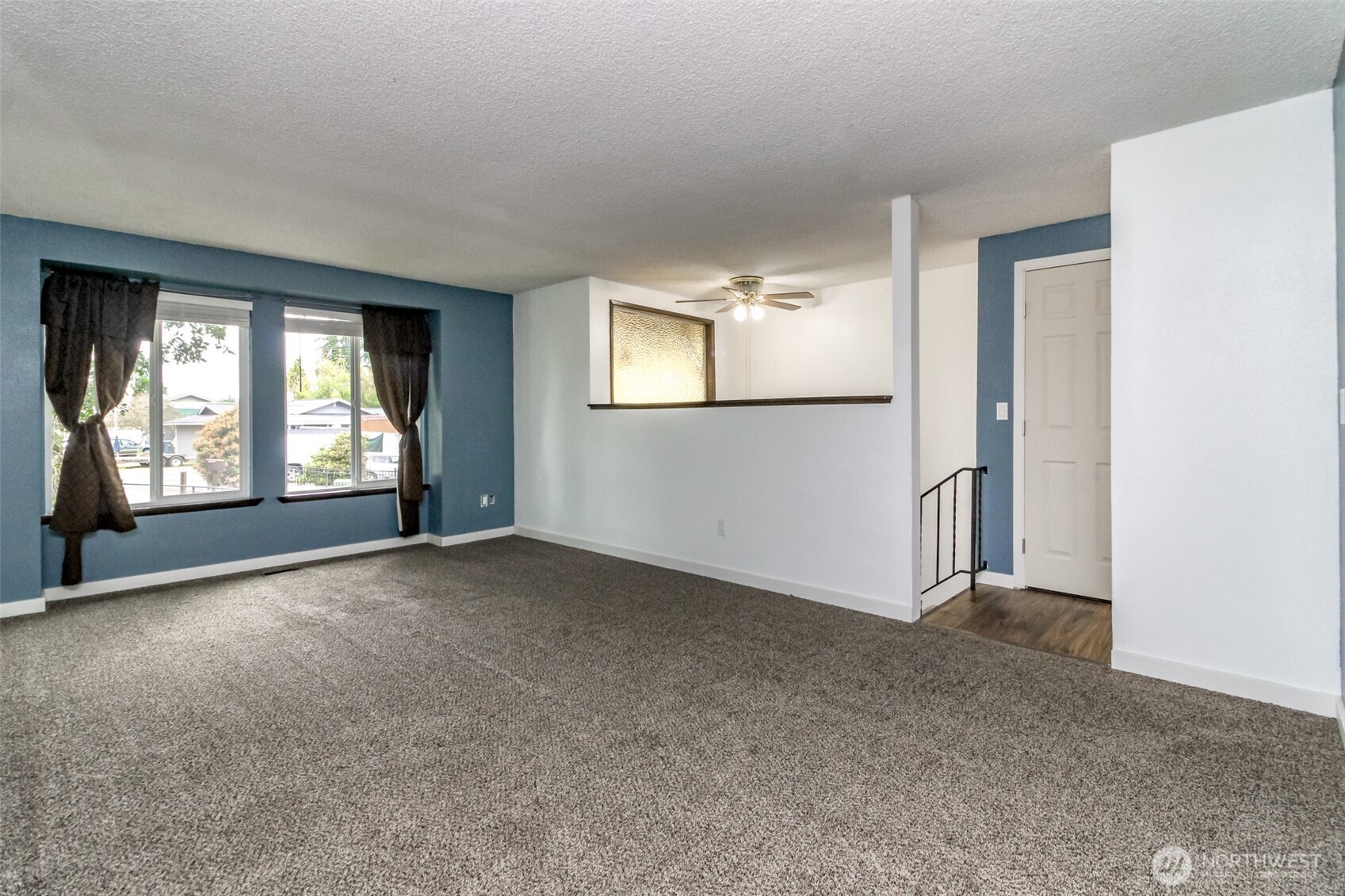 Tacoma, Washington, 98444, United States, 4 Bedrooms Bedrooms, ,2 BathroomsBathrooms,Residential,For Sale,1977336