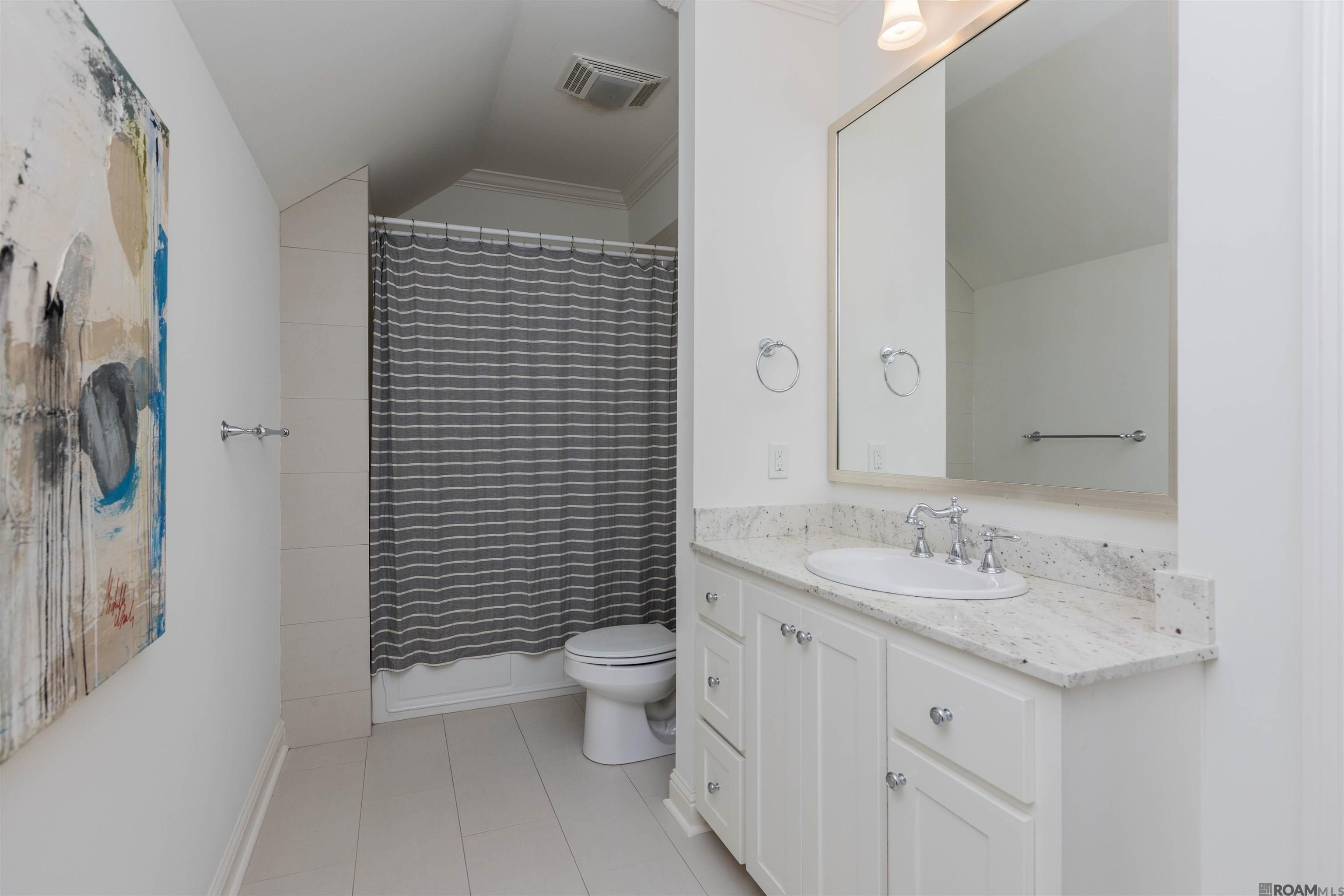 Saint George, Louisiana, 70810, United States, 4 Bedrooms Bedrooms, ,5 BathroomsBathrooms,Residential,For Sale,1894332