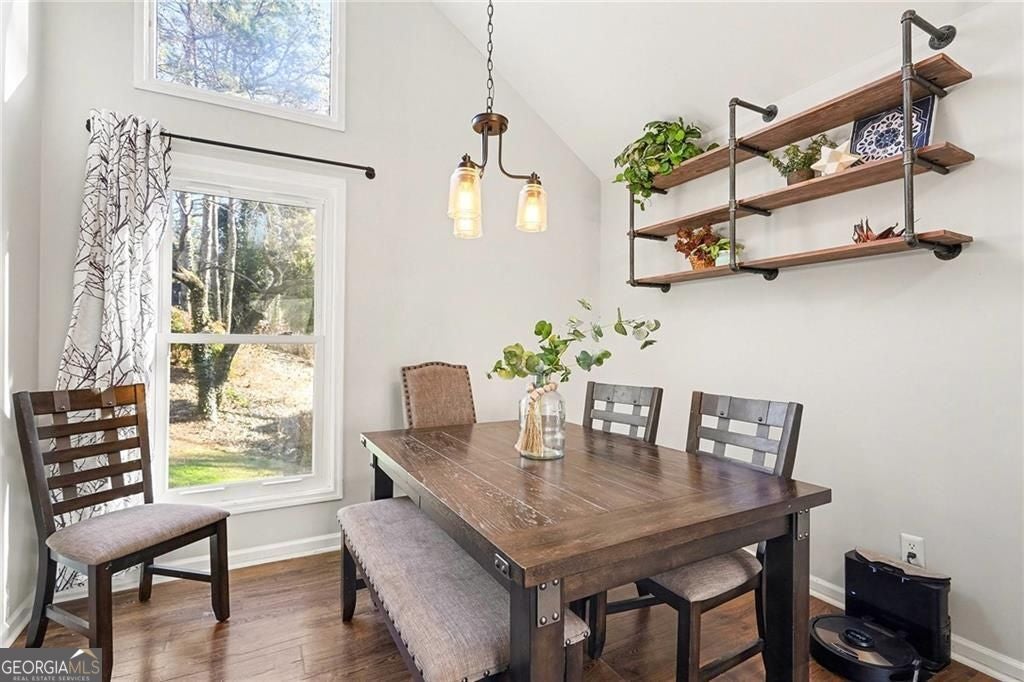 Marietta, Georgia, 30066, United States, 3 Bedrooms Bedrooms, ,3 BathroomsBathrooms,Residential,For Sale,2006578