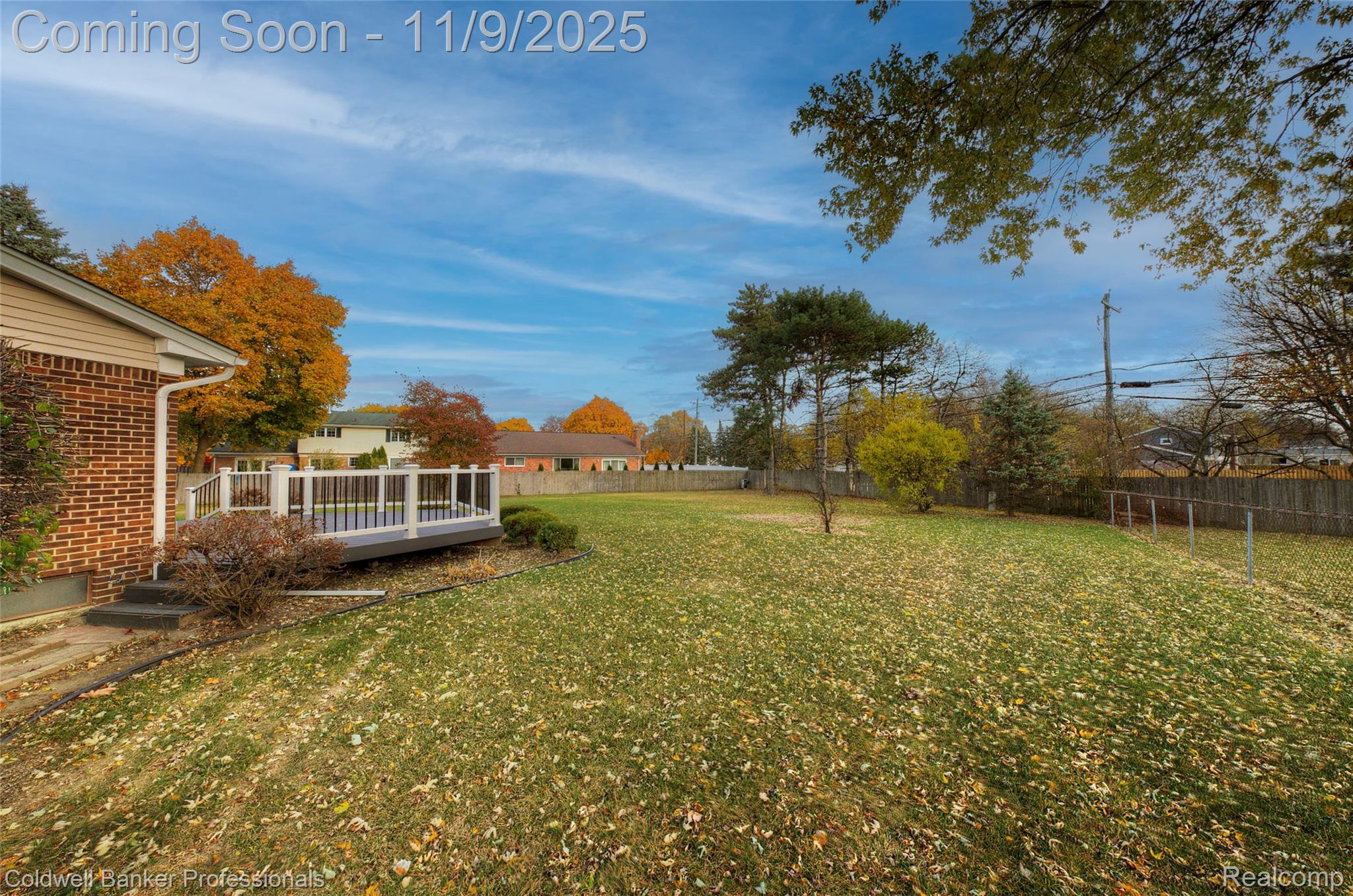 Troy, Michigan, 48085, United States, 4 Bedrooms Bedrooms, ,2 BathroomsBathrooms,Residential,For Sale,1989080