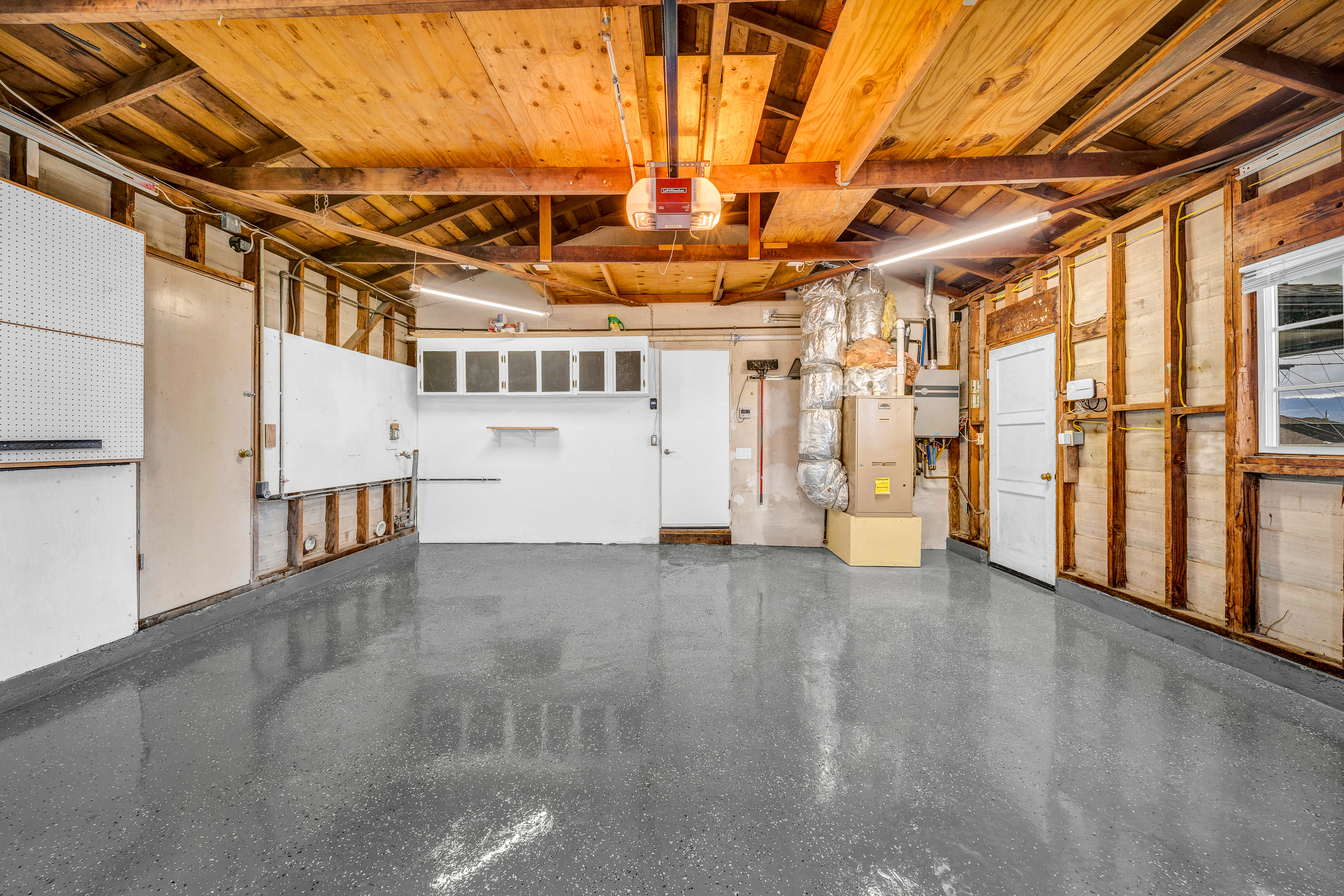  207 Rogers Avenue - 物件實景