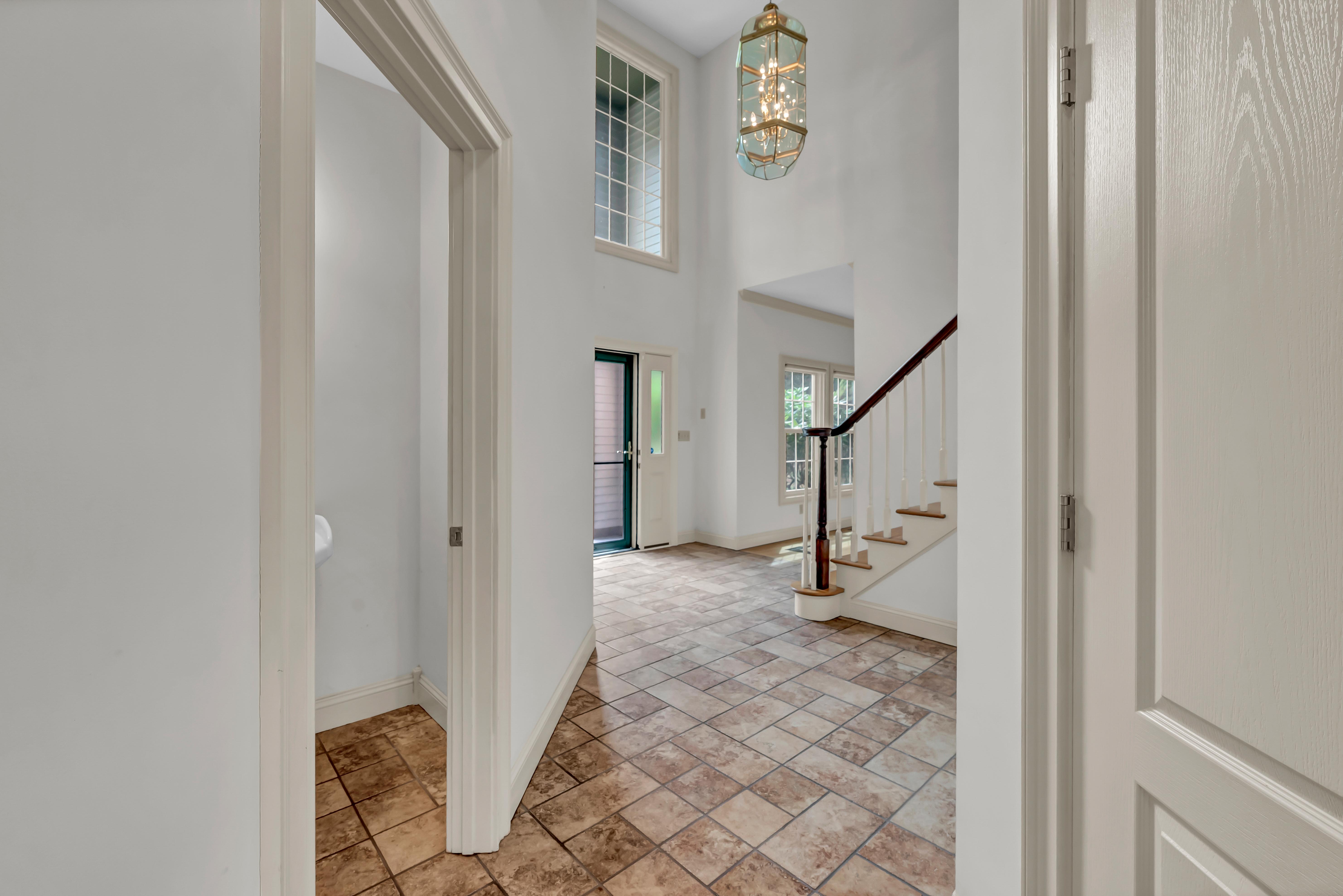  Majestic Custom Colonial - 物件實景