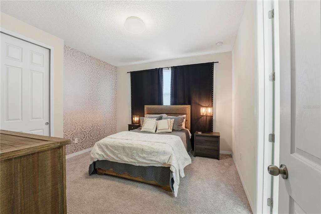 Winter Garden, Florida, 34787, United States, 5 Bedrooms Bedrooms, ,5 BathroomsBathrooms,Residential,For Sale,1987949