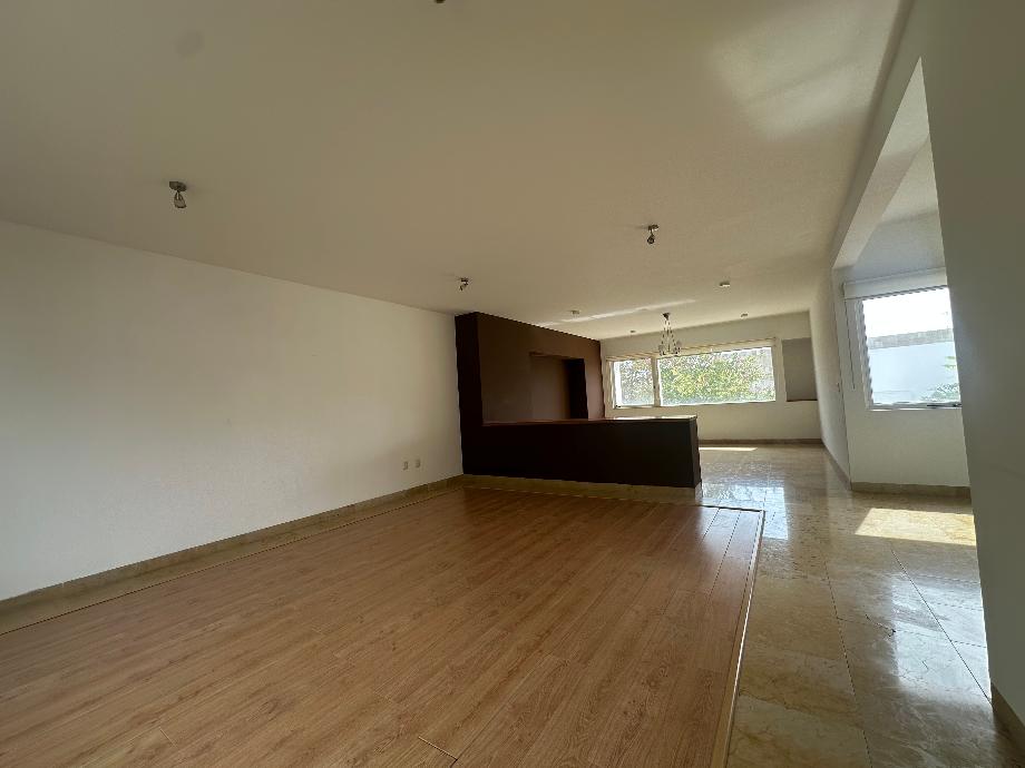 Querétaro, Querétaro, 76100, Mexico, 3 Bedrooms Bedrooms, ,4 BathroomsBathrooms,Residential,For Sale,1699269