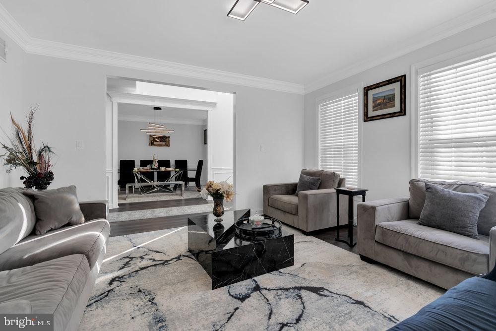 Bordentown, New Jersey, 08505, United States, 4 Bedrooms Bedrooms, ,3 BathroomsBathrooms,Residential,For Sale,1989199