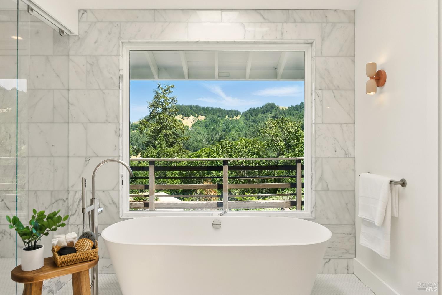 Woodacre, California, 94973, United States, 5 Bedrooms Bedrooms, ,3 BathroomsBathrooms,Residential,For Sale,1838078