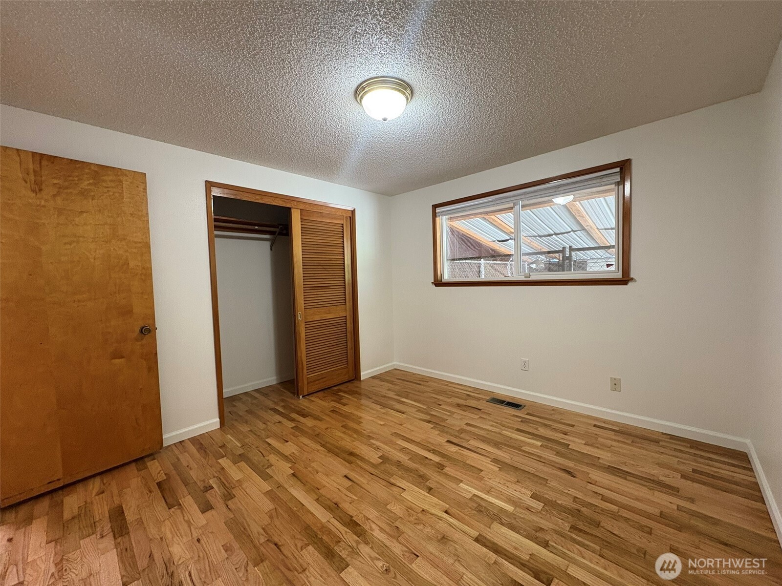 Tacoma, Washington, 98498, United States, 4 Bedrooms Bedrooms, ,3 BathroomsBathrooms,Residential,For Sale,1951496