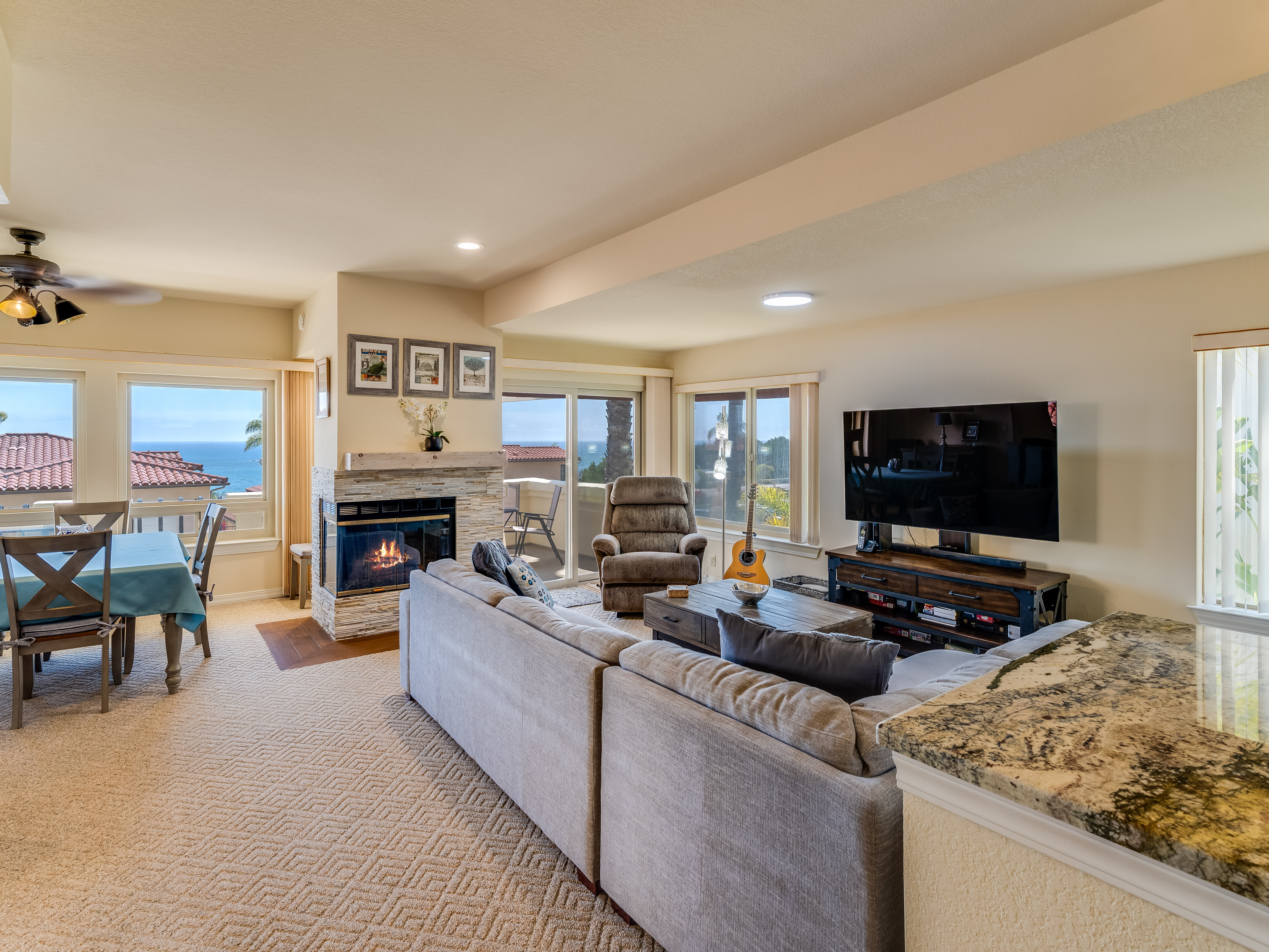  Coastal Views & Elevated Living in Villas Antigua - 物件實景