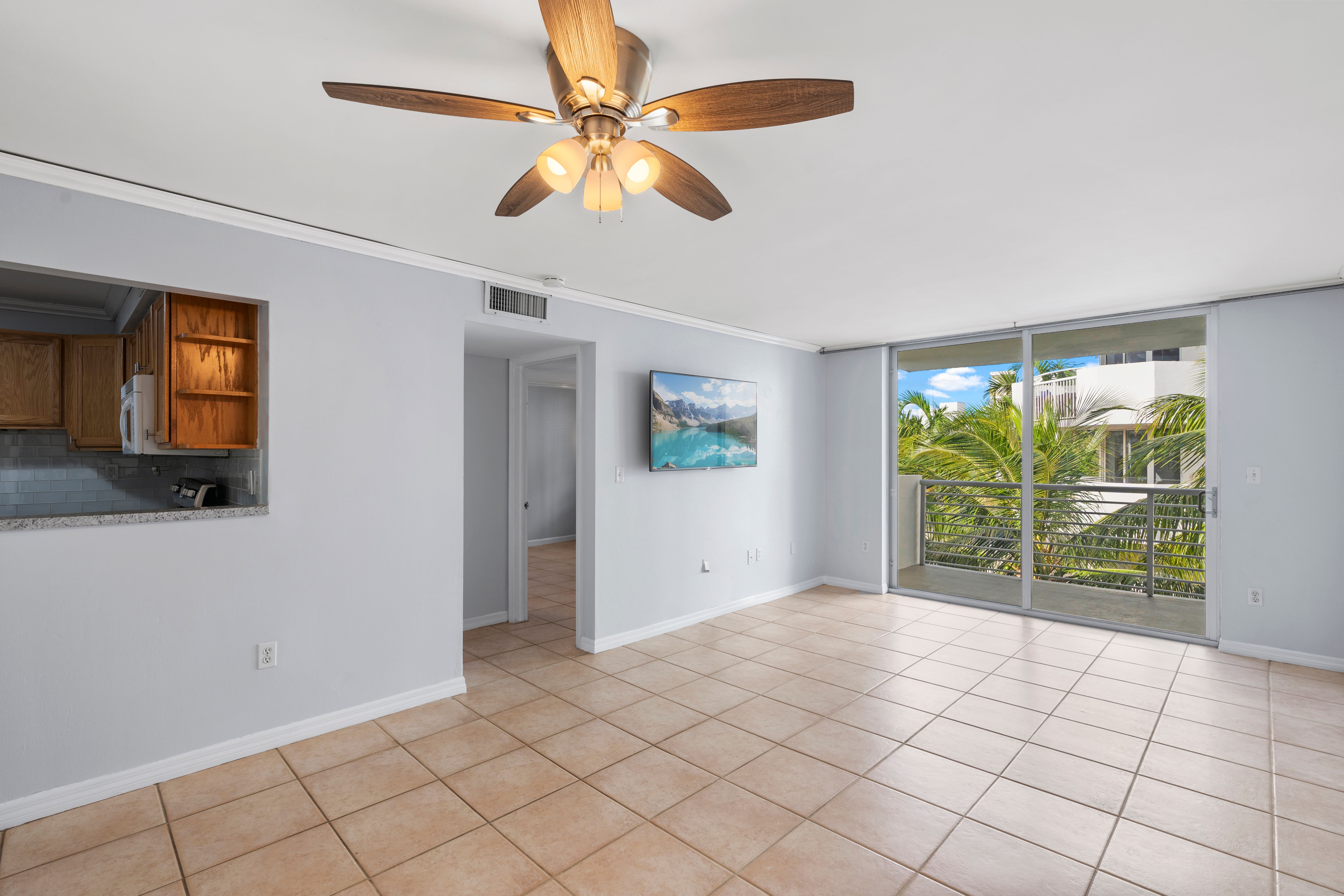  1605 Bay Rd, Miami Beach, FL, 33139 - 物件實景