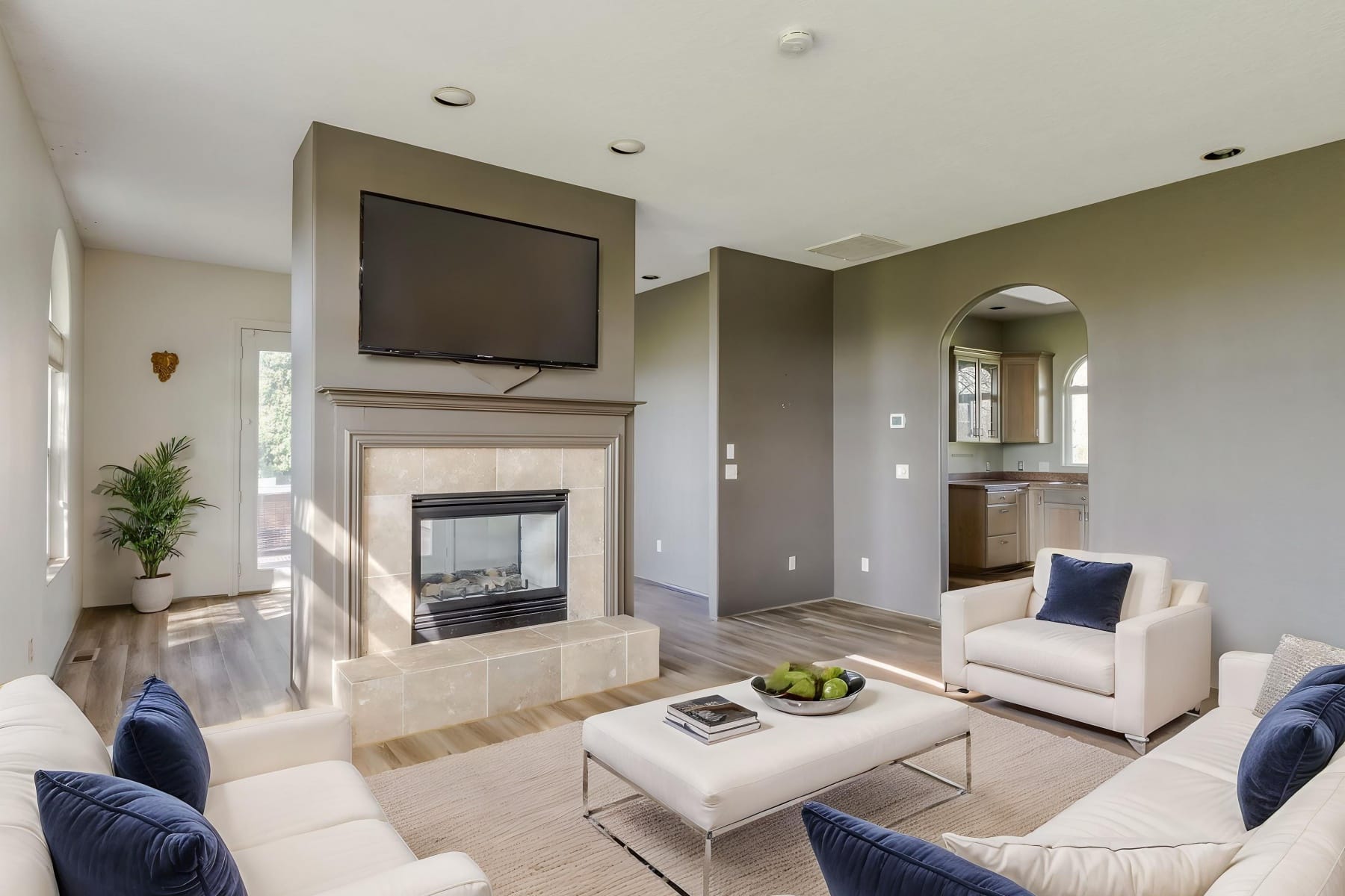  19330 NW GILLIHAN RD Portland, OR 97231 - 物件實景