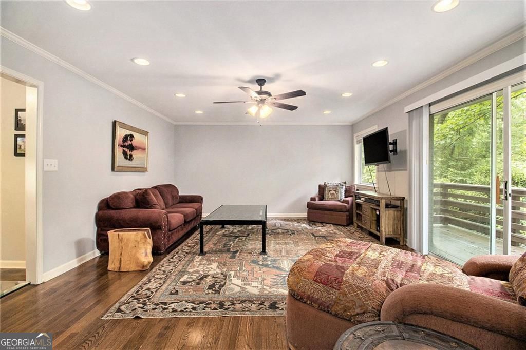 Atlanta, Georgia, 30328, United States, 4 Bedrooms Bedrooms, ,3 BathroomsBathrooms,Residential,For Sale,1858983