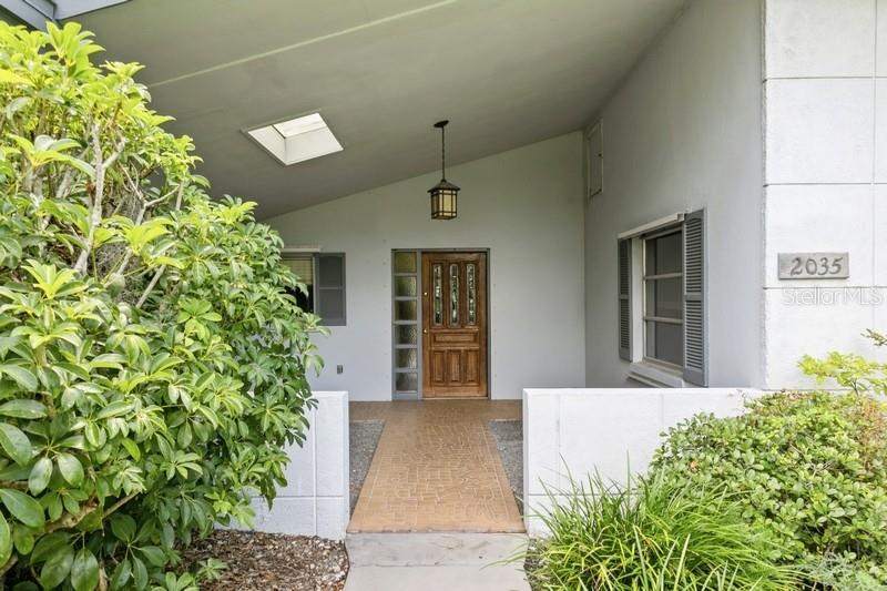 Dunedin, Florida, 34698, United States, 3 Bedrooms Bedrooms, ,2 BathroomsBathrooms,Residential,For Sale,1857306