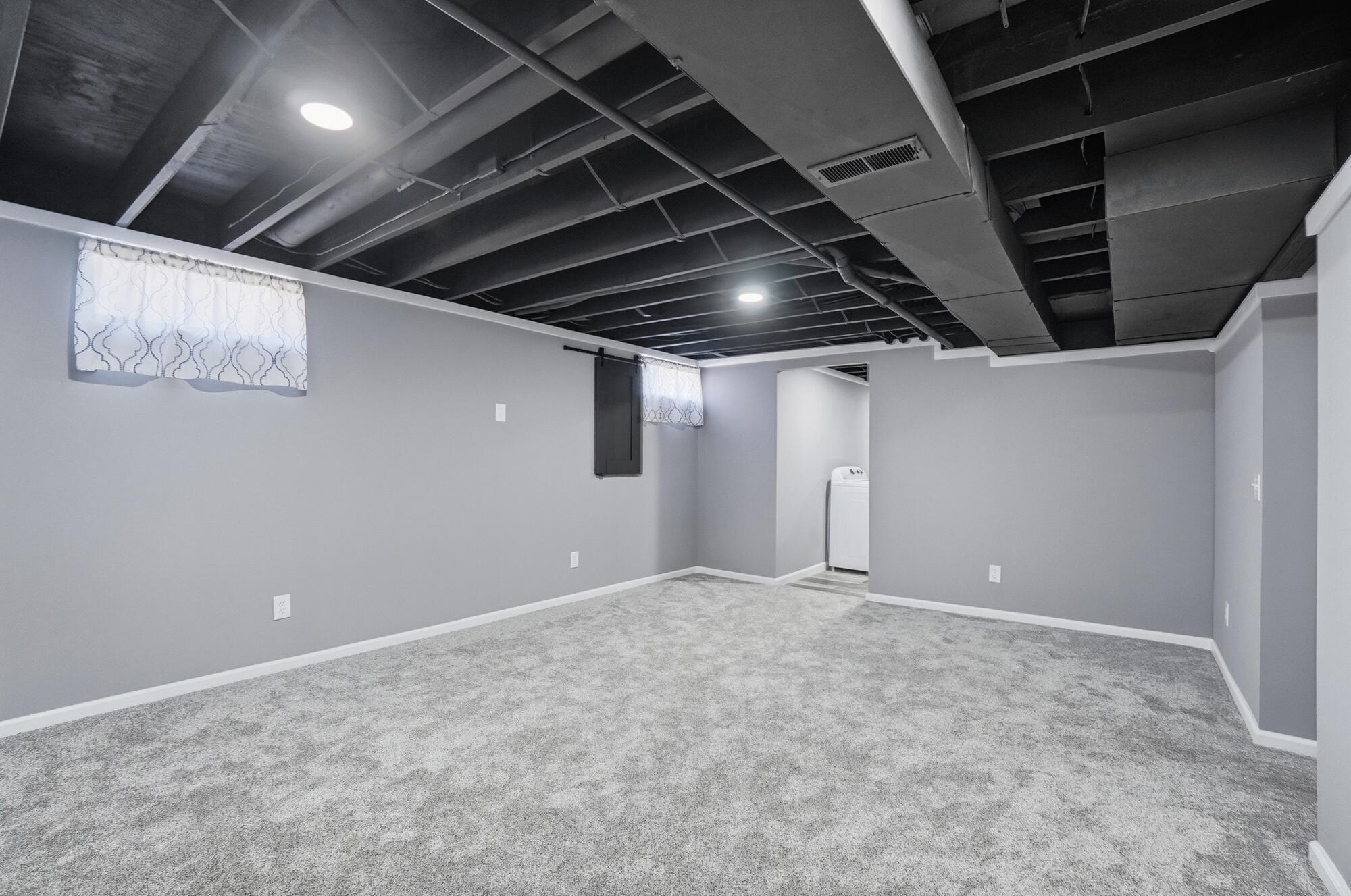 Springfield, Ohio, 45504, United States, 5 Bedrooms Bedrooms, ,3 BathroomsBathrooms,Residential,For Sale,1998267