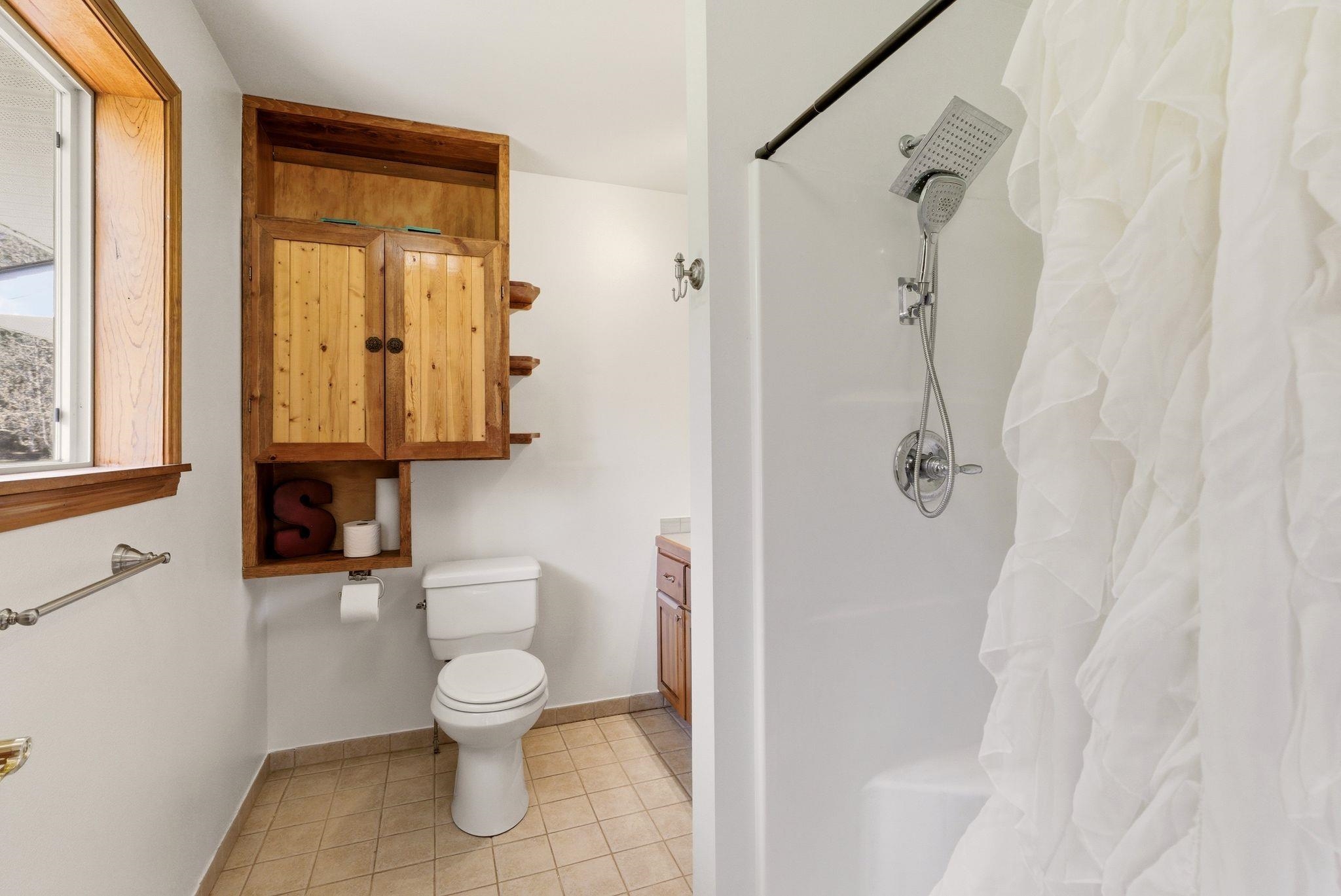 Deer Park, Washington, 99006, United States, 3 Bedrooms Bedrooms, ,3 BathroomsBathrooms,Residential,For Sale,2036867