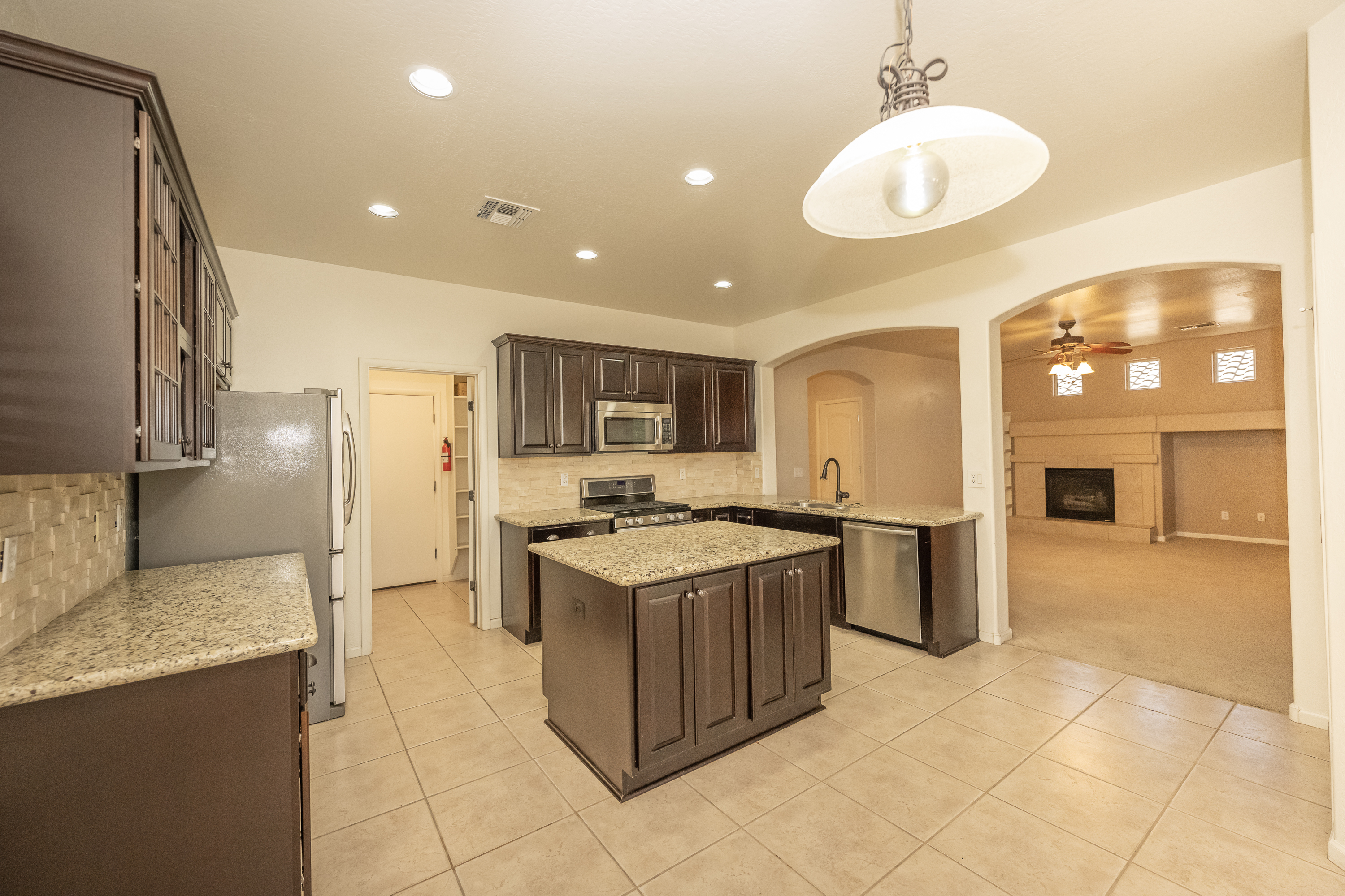 ANTHEM, Arizona, 85086, United States, 4 Bedrooms Bedrooms, ,3 BathroomsBathrooms,Residential,For Sale,1937658
