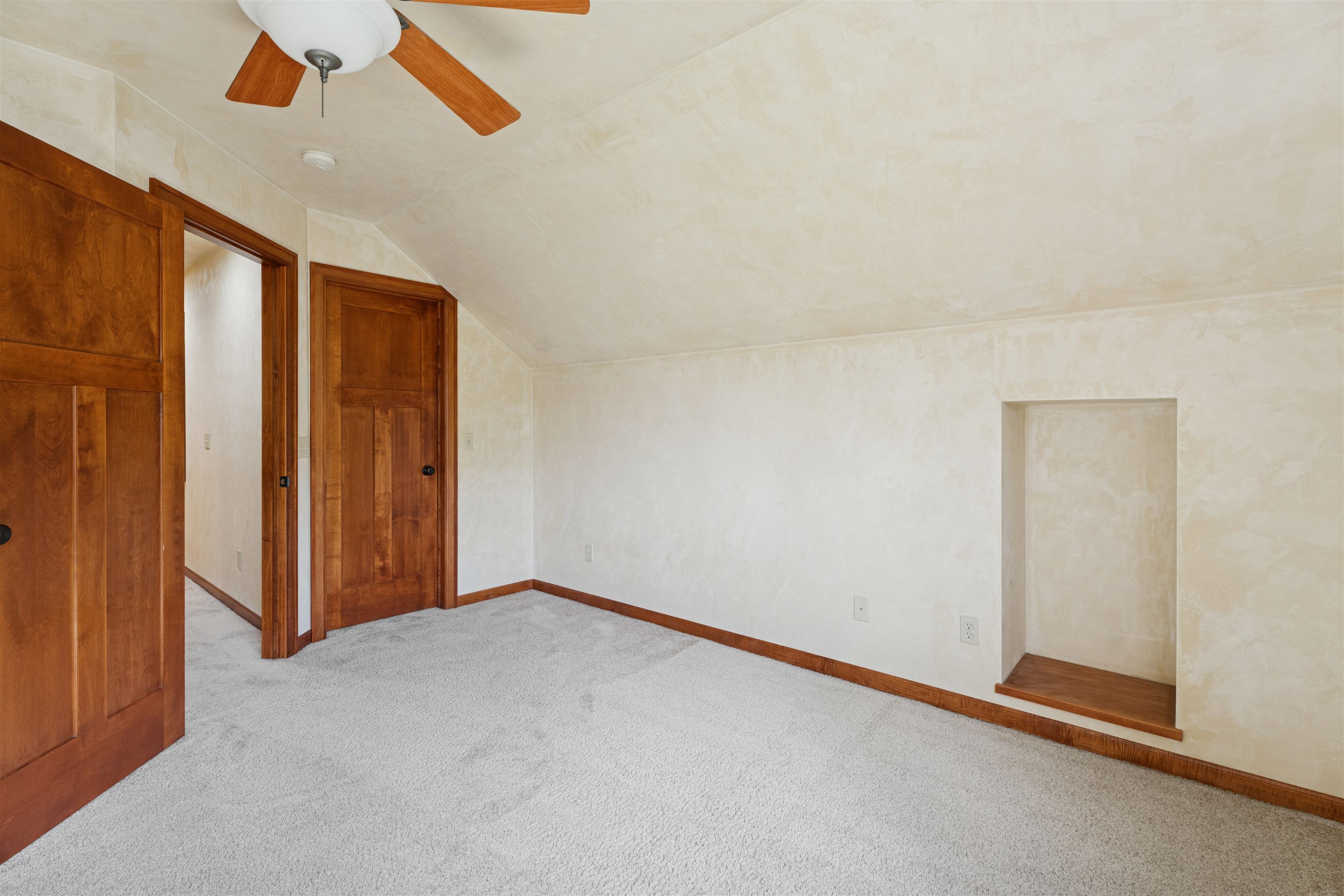APPLETON, Wisconsin, 54913, United States, 4 Bedrooms Bedrooms, ,4 BathroomsBathrooms,Residential,For Sale,1942240