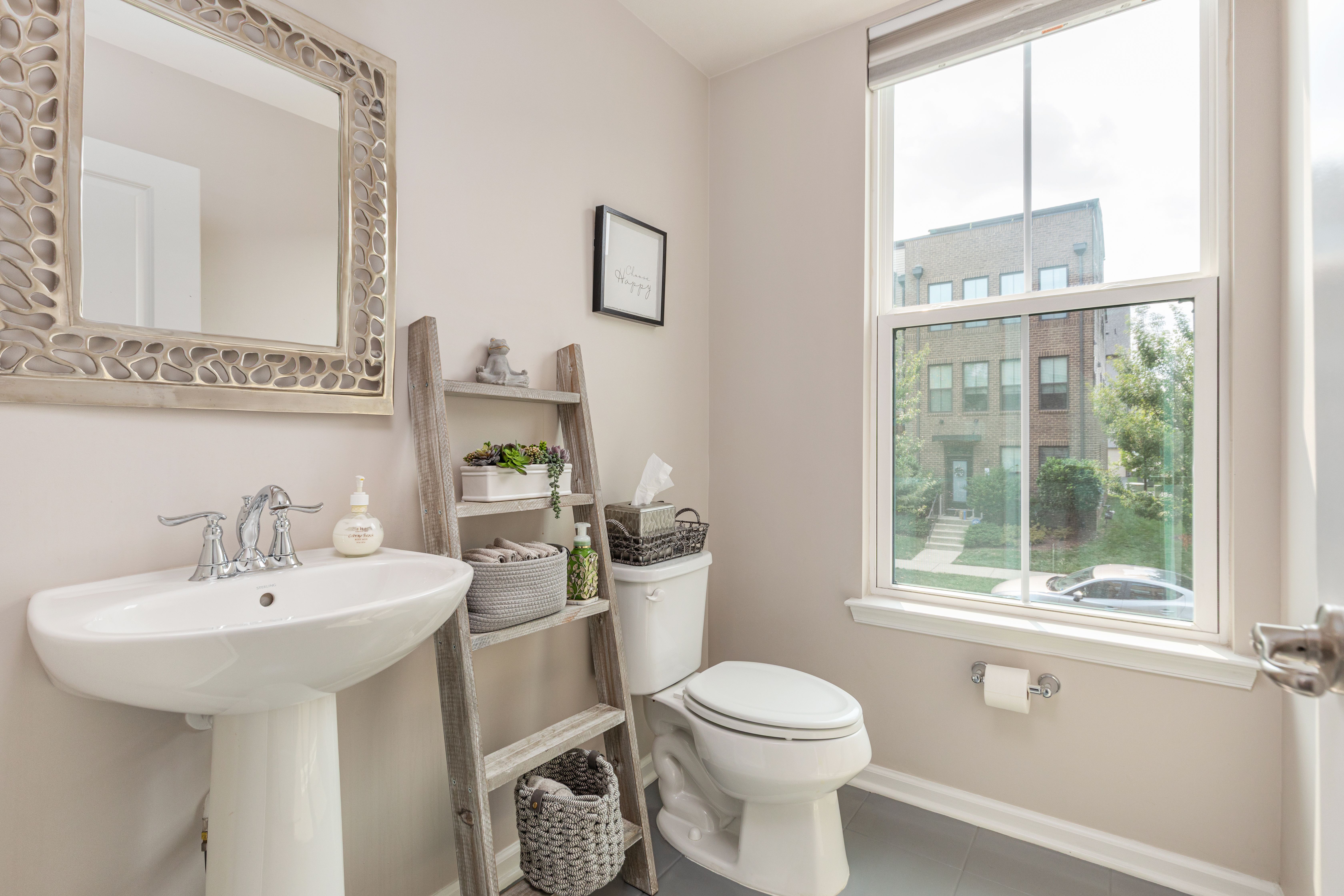  22318 Tees Terrace, Ashburn, VA, 20148 - 物件實景