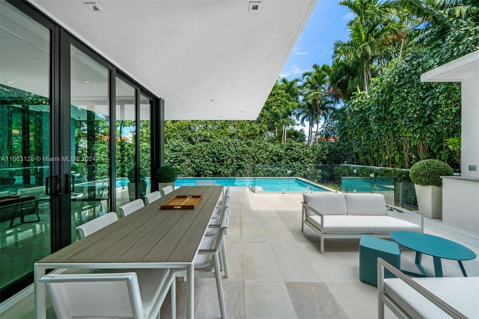 5327 N Bay Rd, Miami Beach, Florida, 33140, United States, 5 Bedrooms Bedrooms, ,7 BathroomsBathrooms,Residential,For Sale,5327 N Bay Rd,1616674