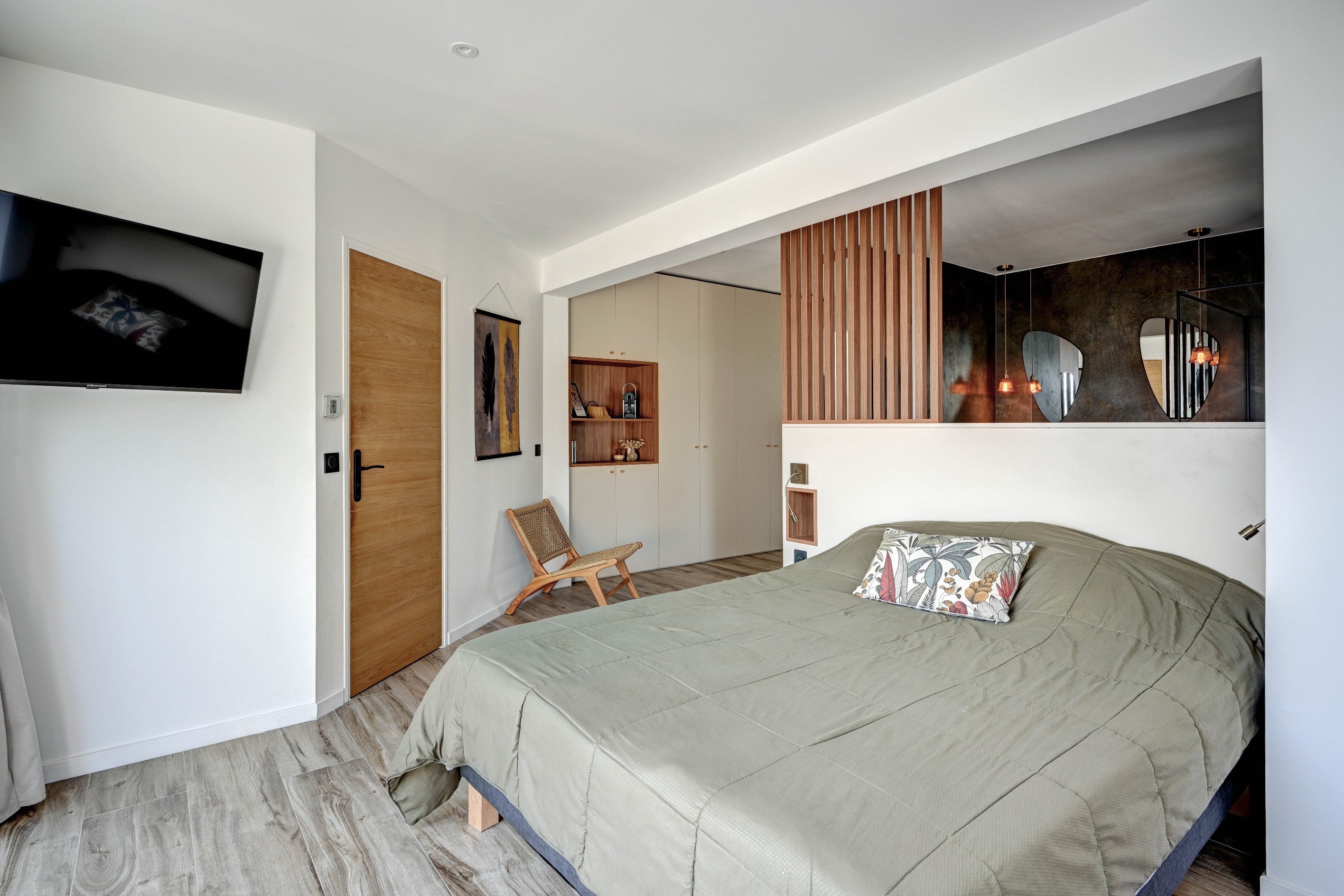  Exceptional Contemporary Proprety with view - 物件實景