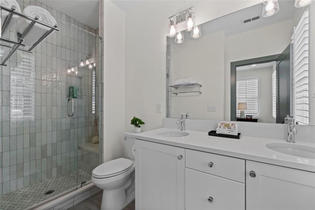 Atlanta, Georgia, 30307, United States, 3 Bedrooms Bedrooms, ,4 BathroomsBathrooms,Residential,For Sale,1950336