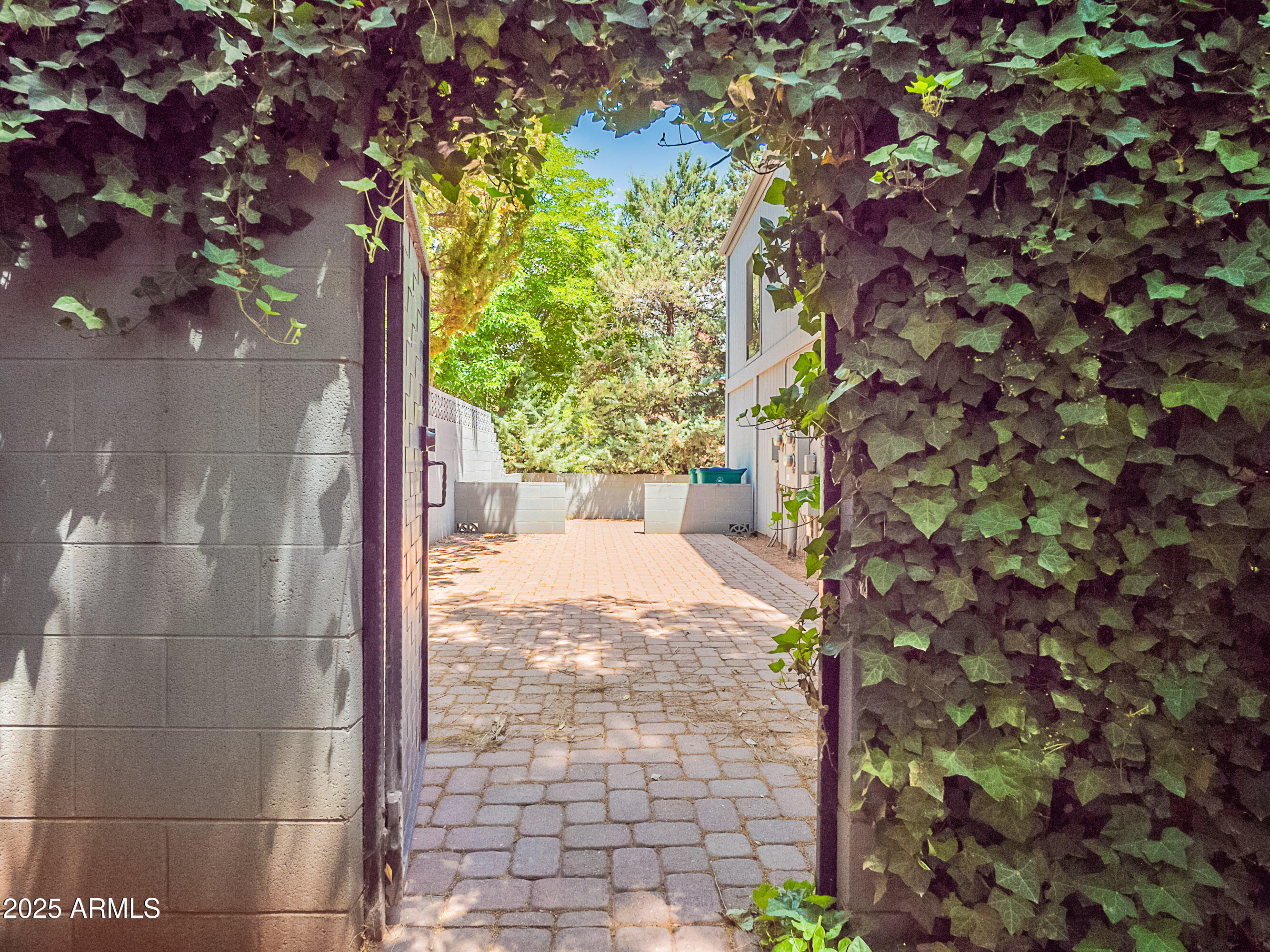 Sedona, Arizona, 86336, United States, 1 Bedroom Bedrooms, ,Residential,For Sale,1920044