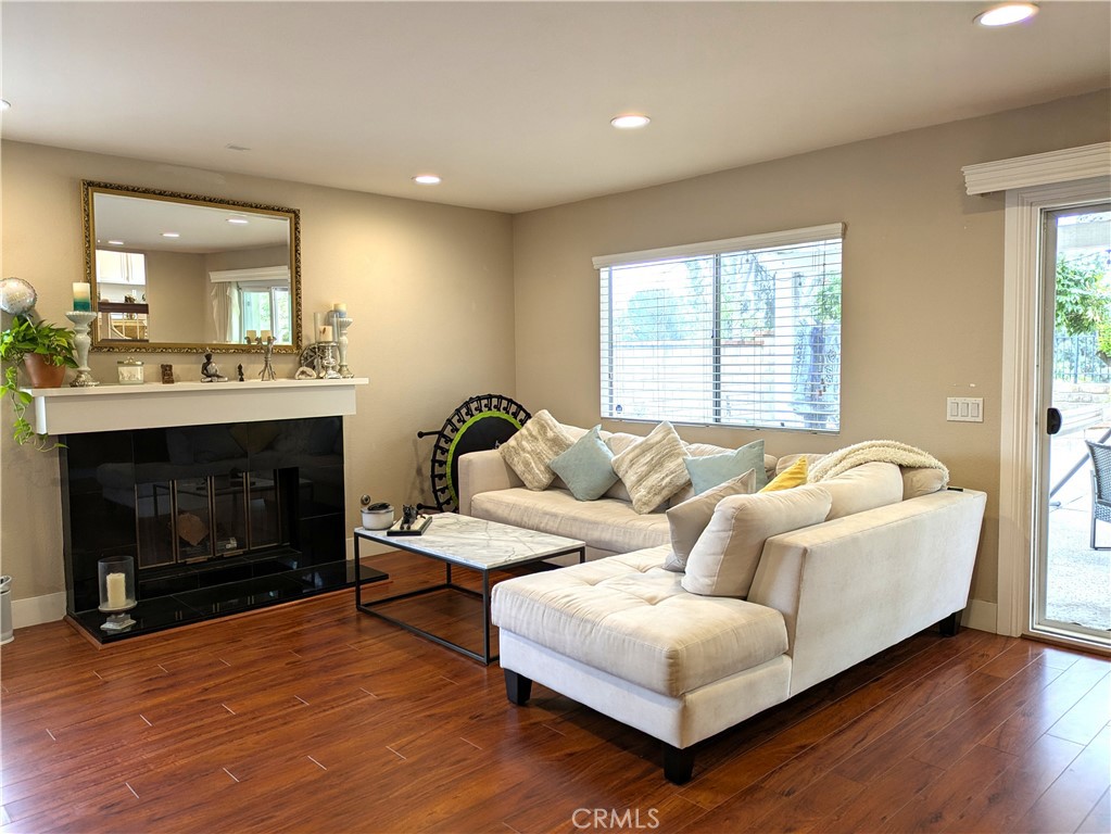 Walnut, California, 91789, United States, 4 Bedrooms Bedrooms, ,3 BathroomsBathrooms,Residential,For Sale,1978707