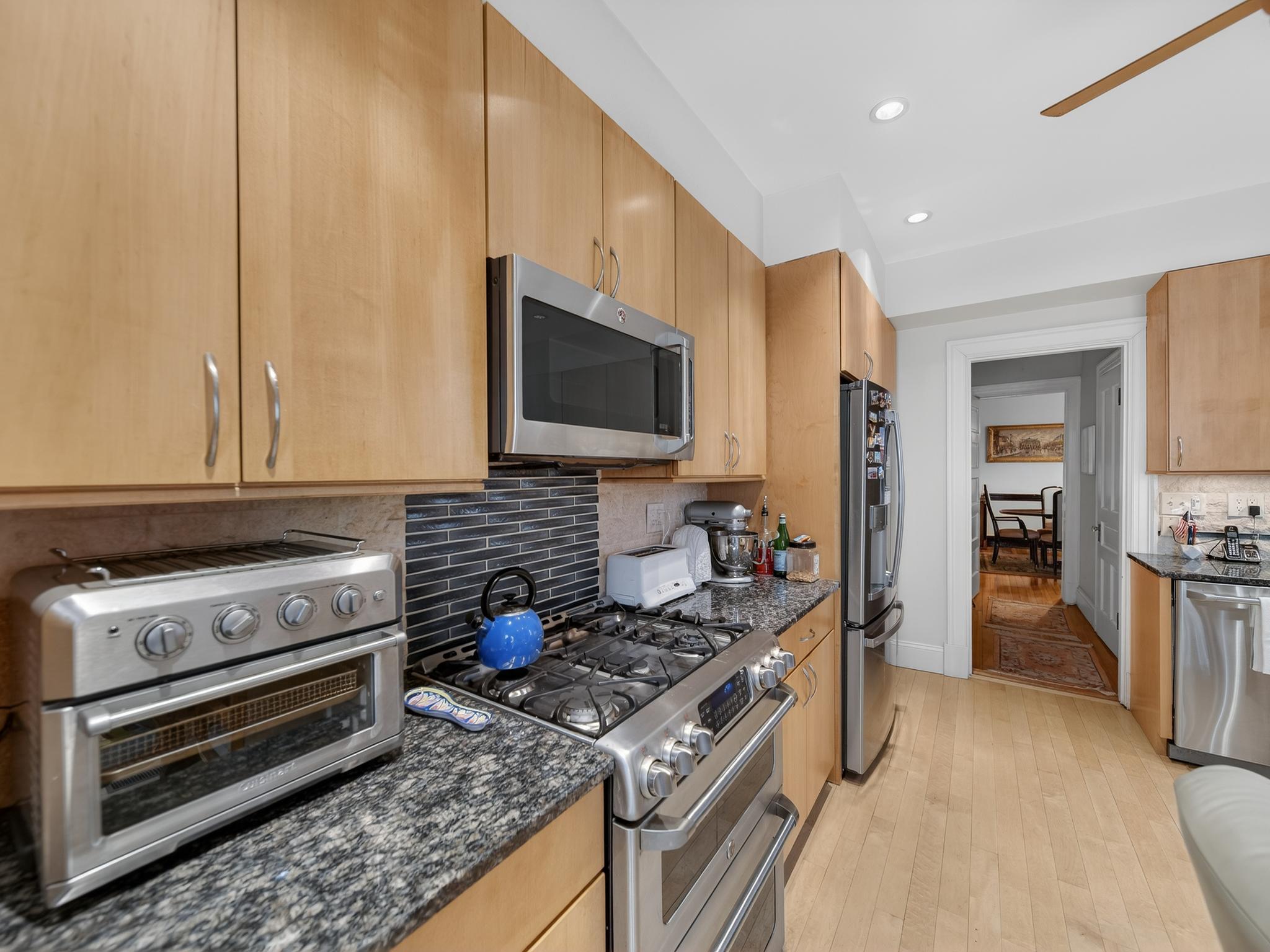  1343 30th Street NW, Washington, DC, 20007 - 物件實景