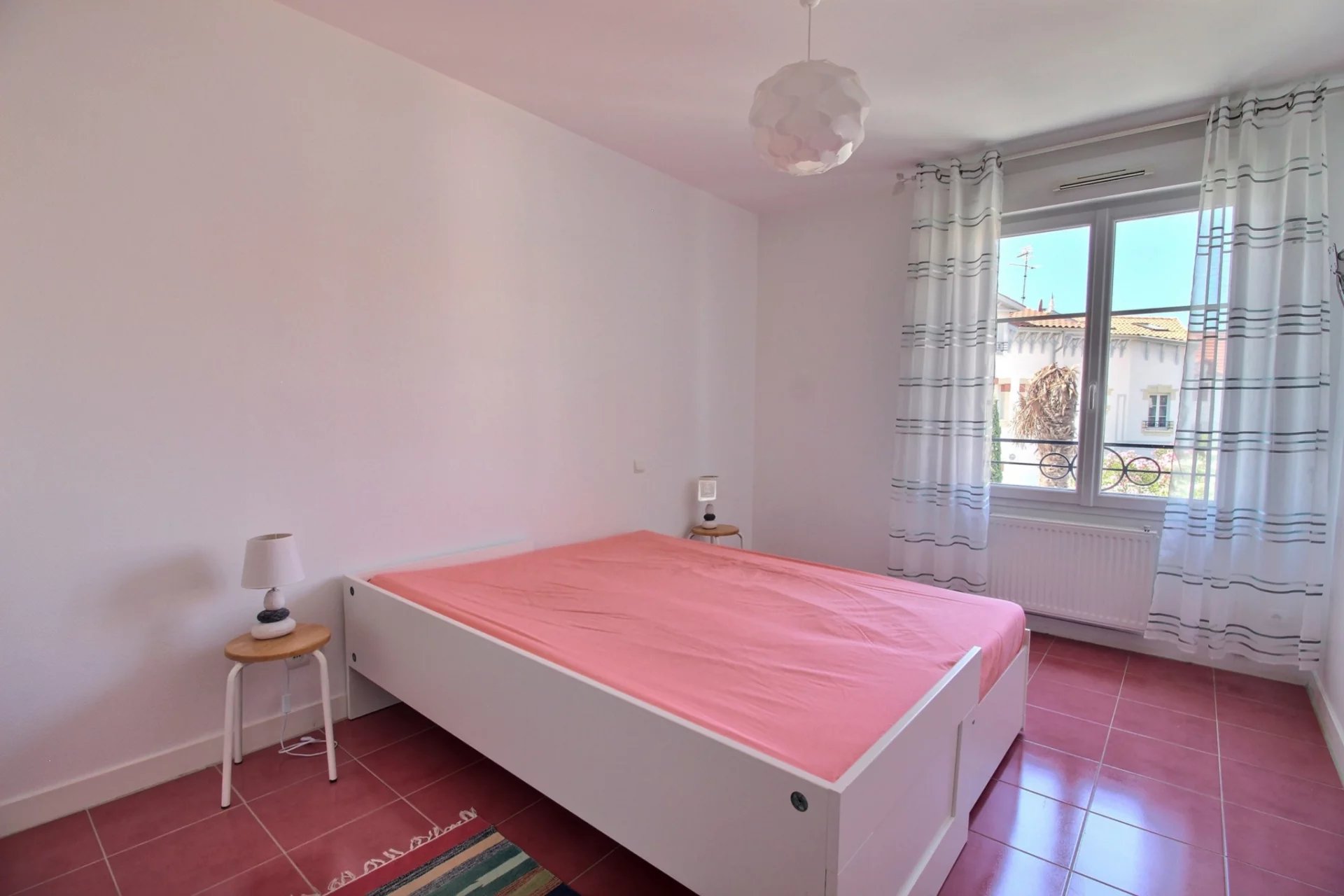 Arcachon, New Aquitaine, 33120, FR, 3 Bedrooms Bedrooms, ,2 BathroomsBathrooms,Residential,For Sale,1995792