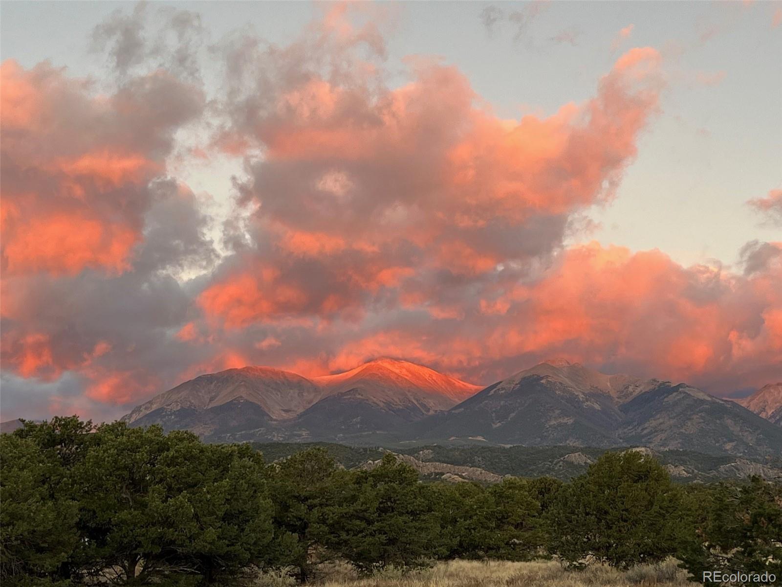 Salida, Colorado, 81201, United States, 3 Bedrooms Bedrooms, ,2 BathroomsBathrooms,Residential,For Sale,1974135