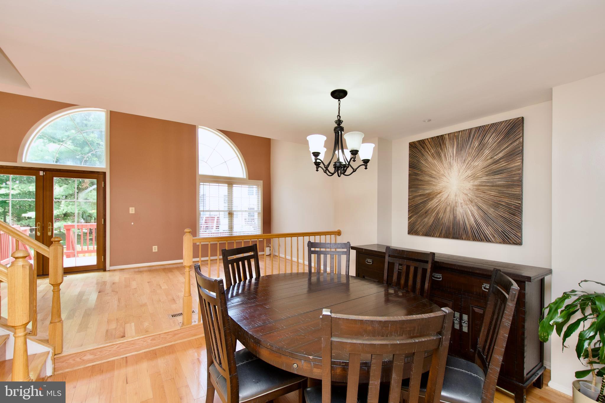 Silver Spring, Maryland, 20902, United States, 3 Bedrooms Bedrooms, ,3 BathroomsBathrooms,Residential,For Sale,1916532