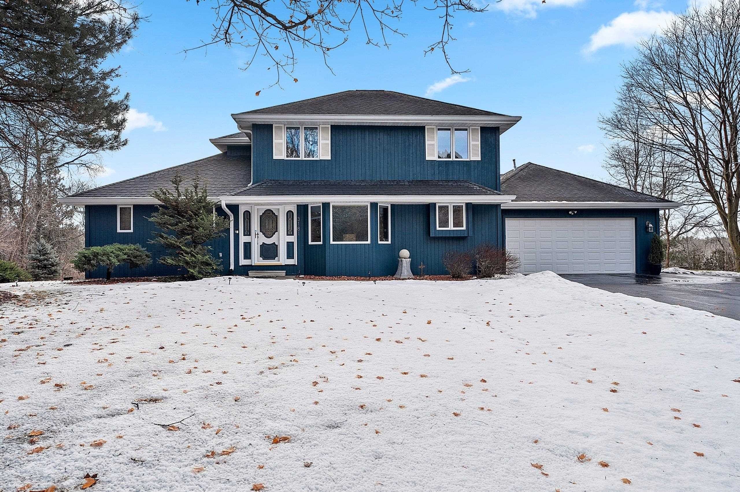 GREEN BAY, Wisconsin, 54313-8600, United States, 3 Bedrooms Bedrooms, ,4 BathroomsBathrooms,Residential,For Sale,2009732