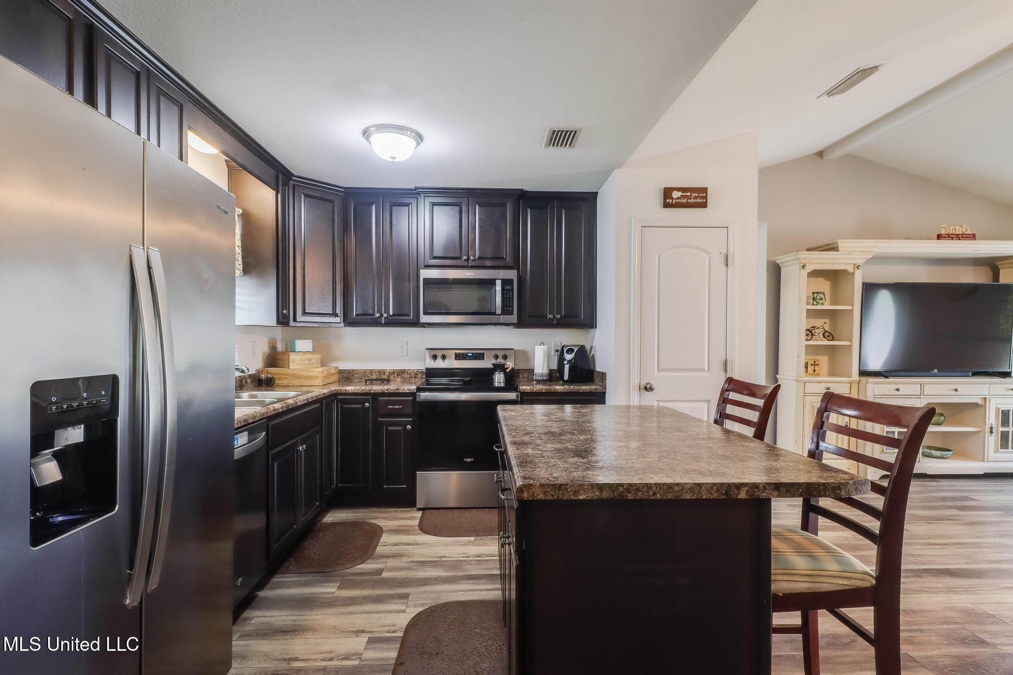 Saucier, Mississippi, 39574, United States, 3 Bedrooms Bedrooms, ,2 BathroomsBathrooms,Residential,For Sale,2001872