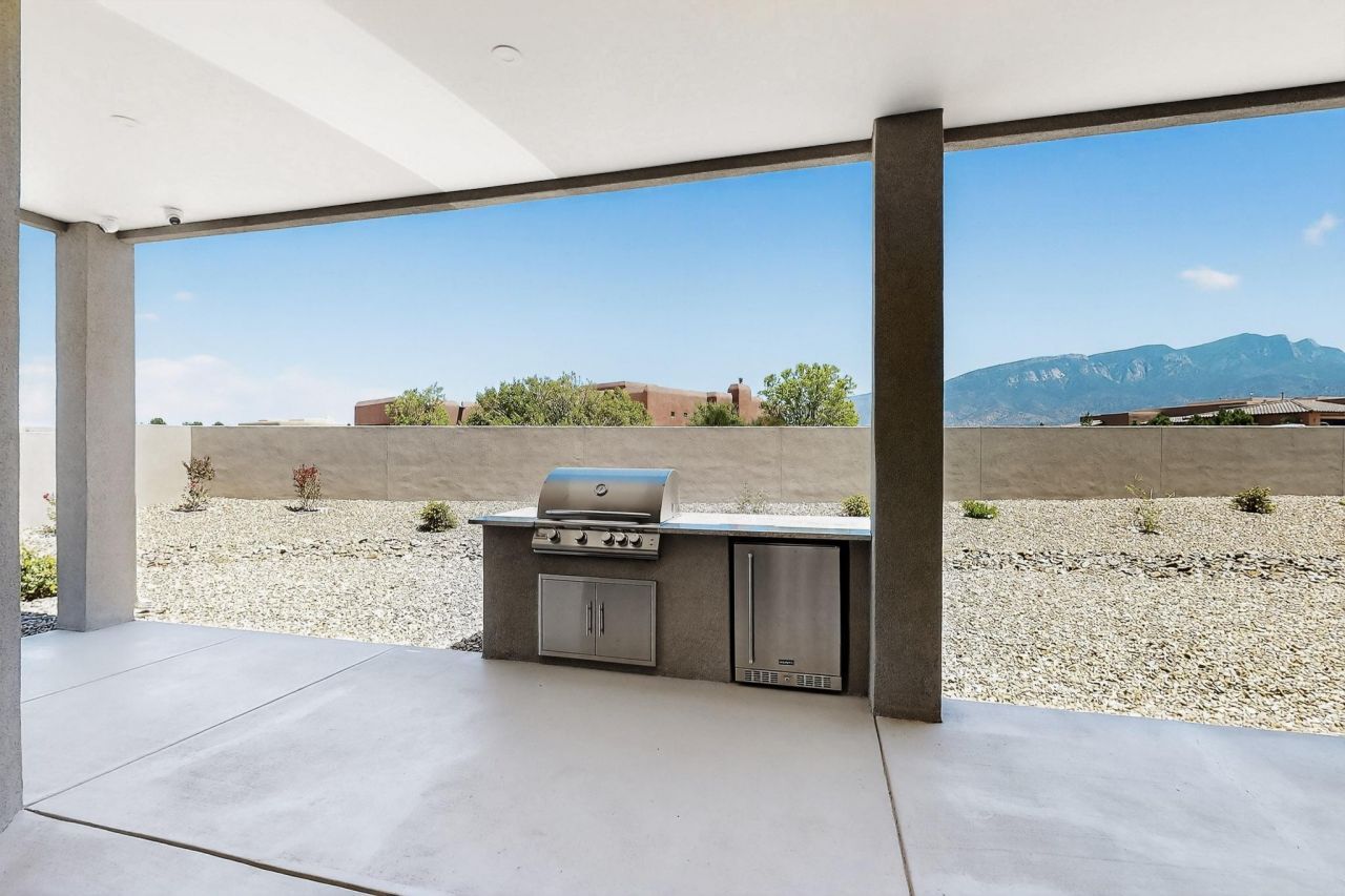 Placitas, New Mexico, 87043, United States, 3 Bedrooms Bedrooms, ,4 BathroomsBathrooms,Residential,For Sale,1903548
