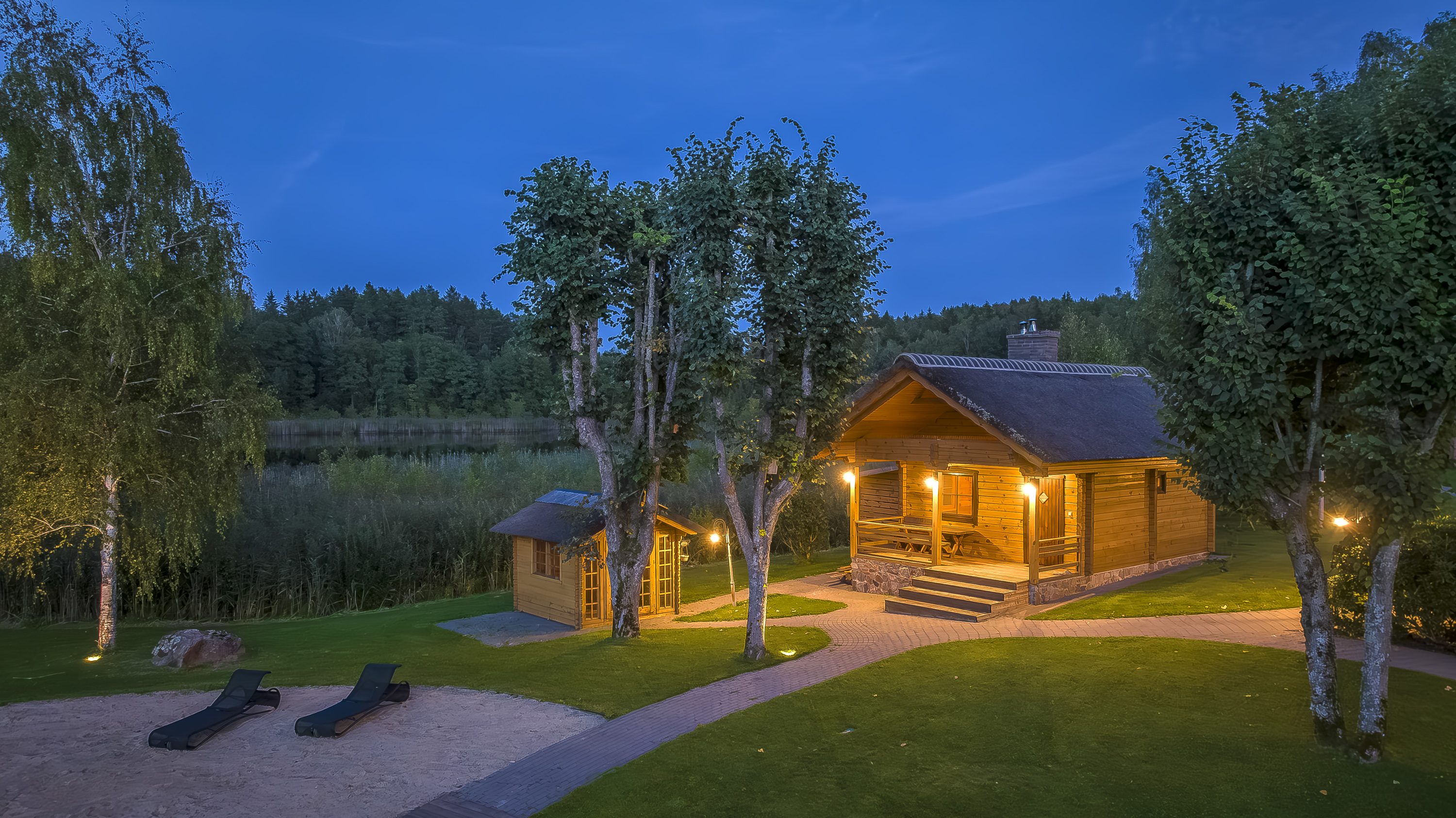  Romantic family homestead with a long lakeside - 物件實景
