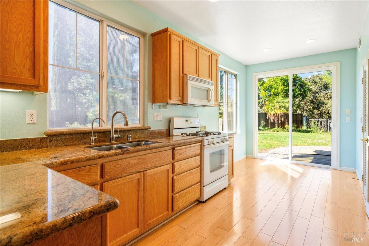 Fairfield, California, 94533, United States, 3 Bedrooms Bedrooms, ,3 BathroomsBathrooms,Residential,For Sale,1988043