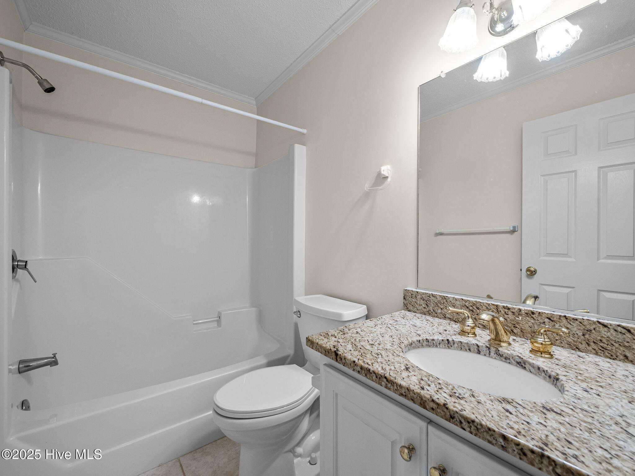 Cedar Point, North Carolina, 28584, United States, 3 Bedrooms Bedrooms, ,2 BathroomsBathrooms,Residential,For Sale,1957404