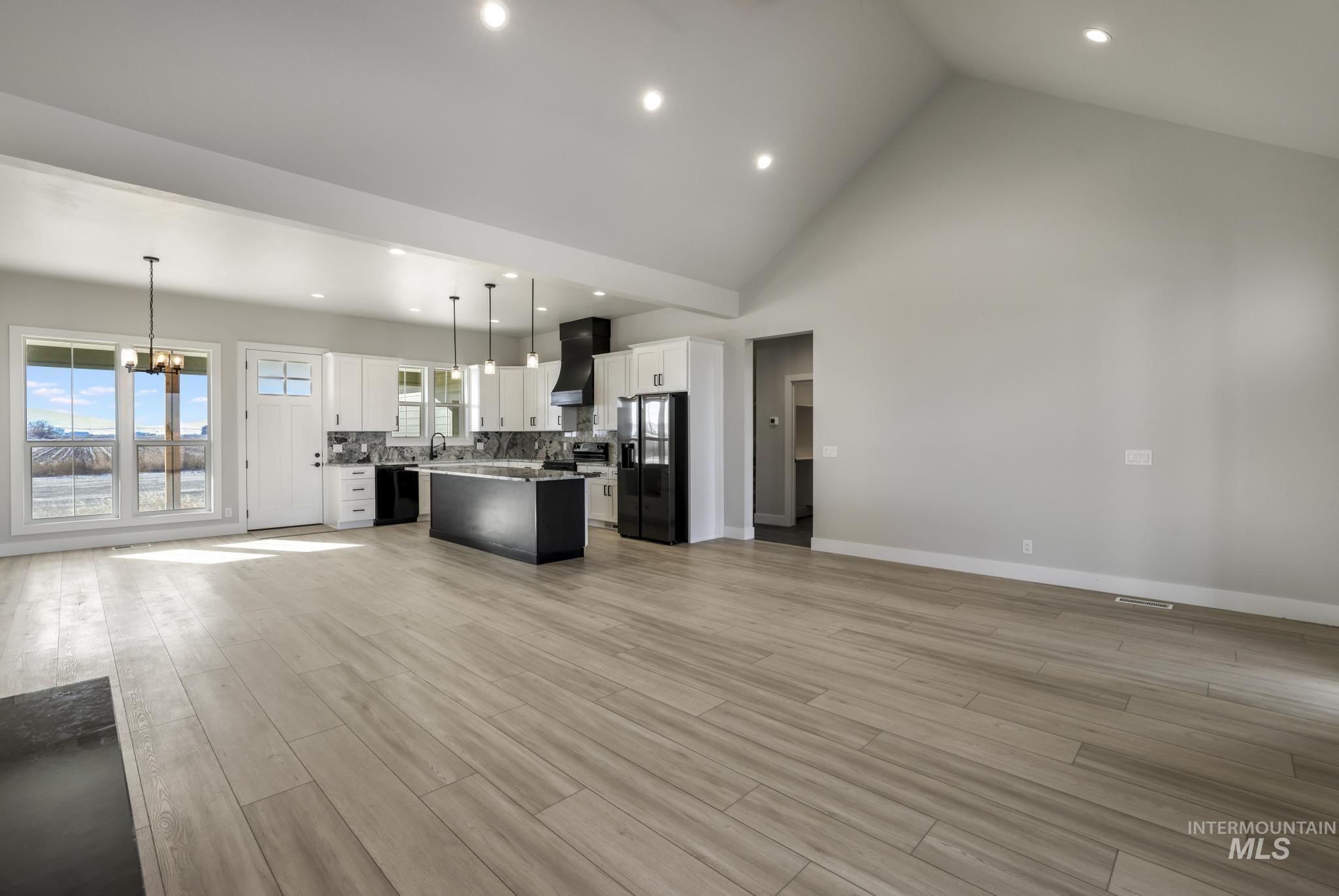 Burley, Idaho, 83318, United States, 4 Bedrooms Bedrooms, ,4 BathroomsBathrooms,Residential,For Sale,2001810