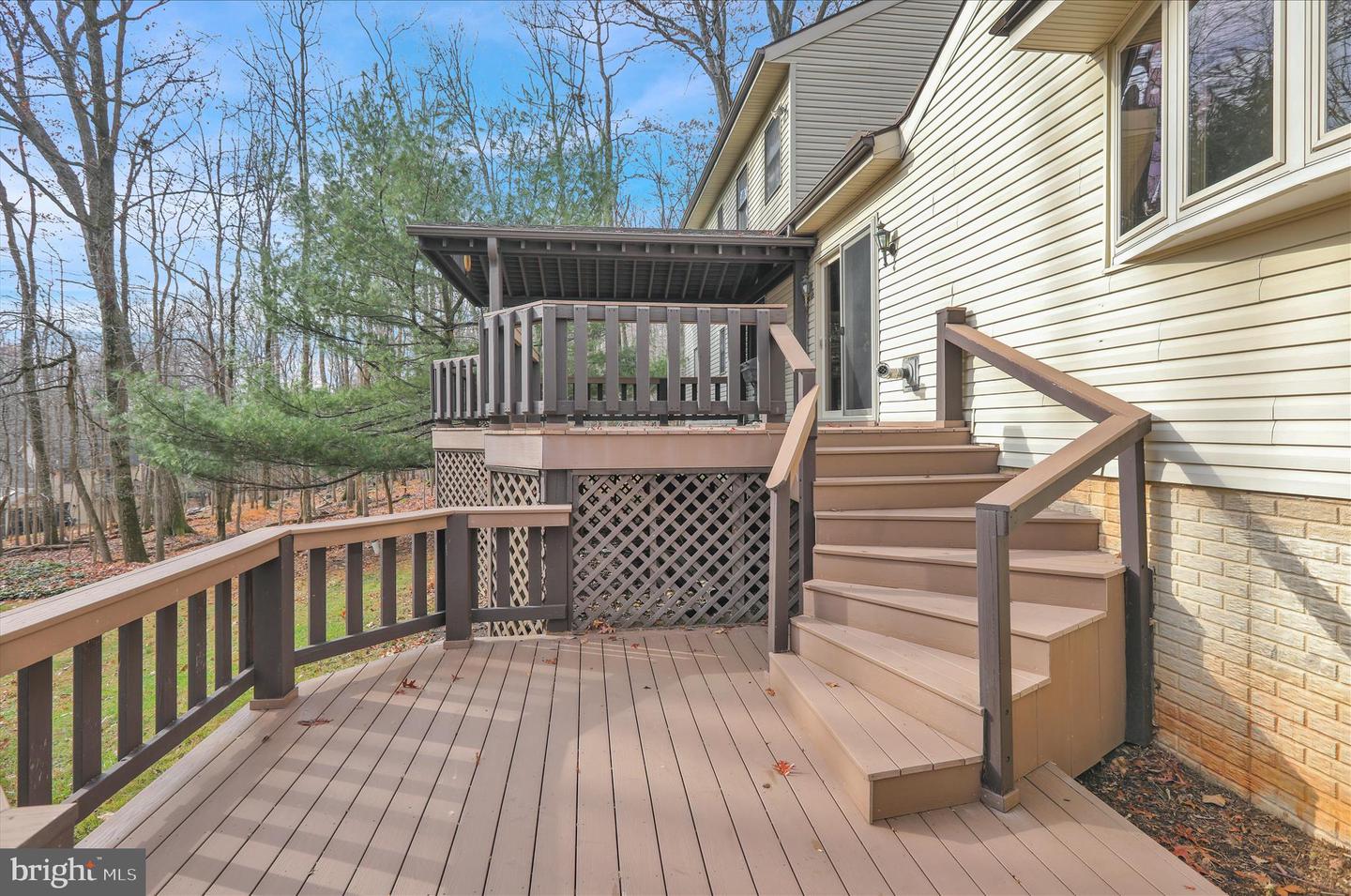 Lebanon, Pennsylvania, 17042, United States, 4 Bedrooms Bedrooms, ,3 BathroomsBathrooms,Residential,For Sale,1998150