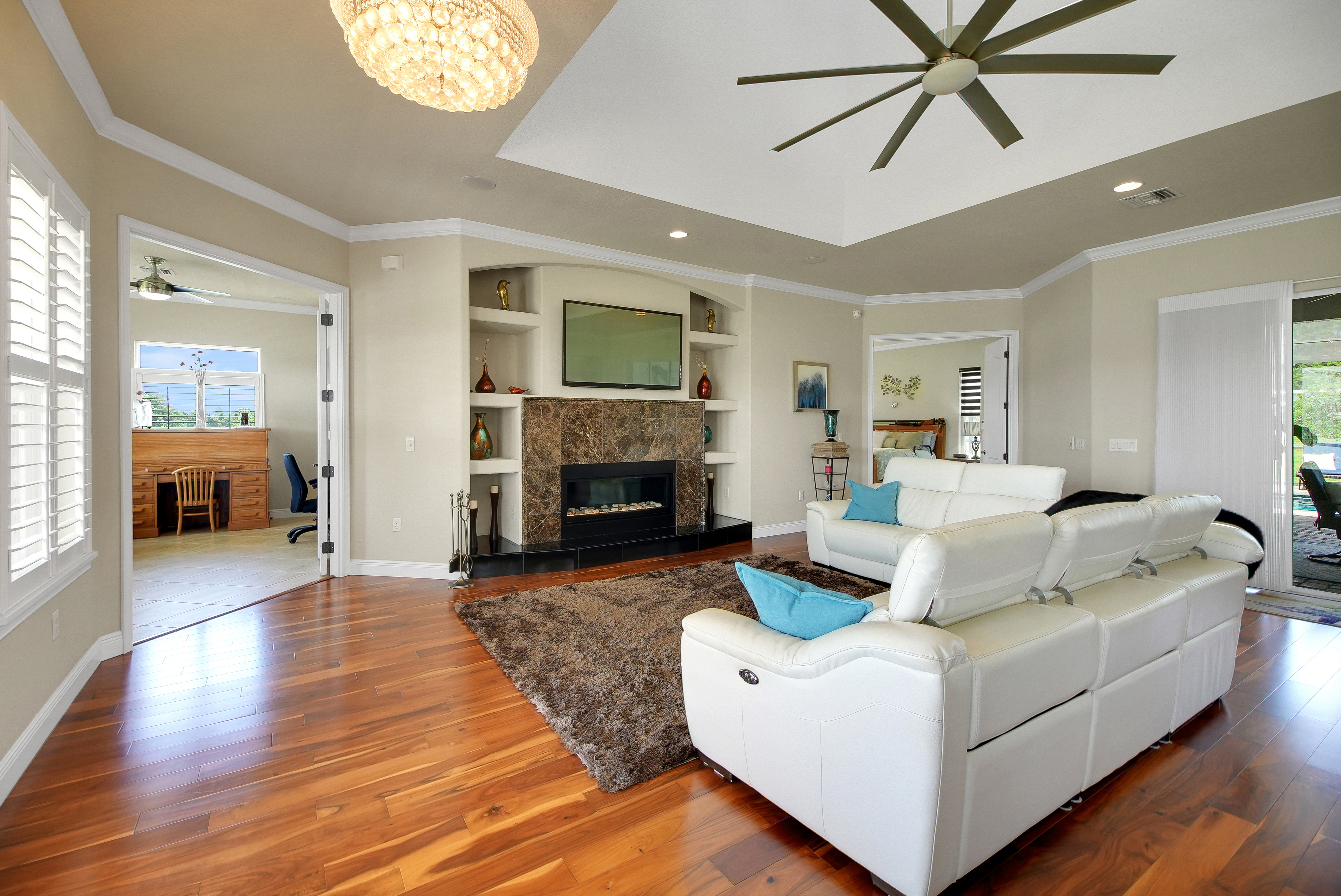 Weirsdale, Florida, 32195, United States, 4 Bedrooms Bedrooms, ,3 BathroomsBathrooms,Residential,For Sale,1900688