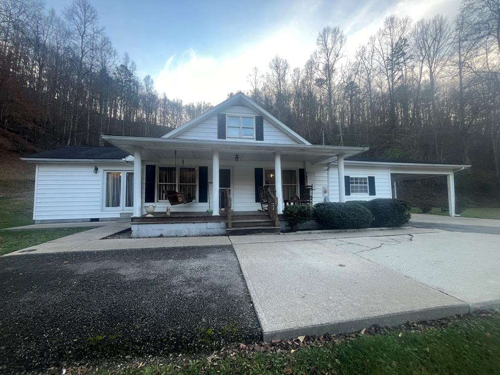 KY Route 321 , Hagerhill, KY 41222