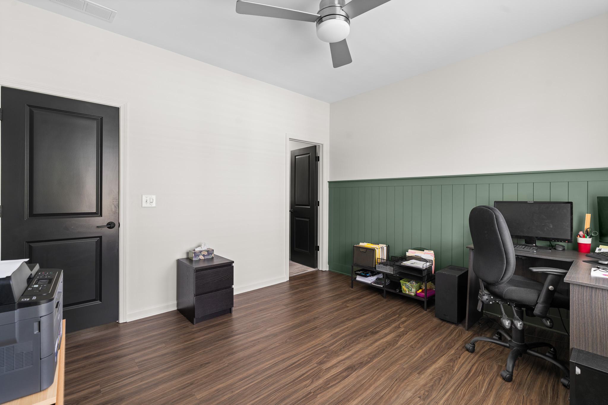  End-Unit Townhome in Premier BeltLine Community - 物件實景