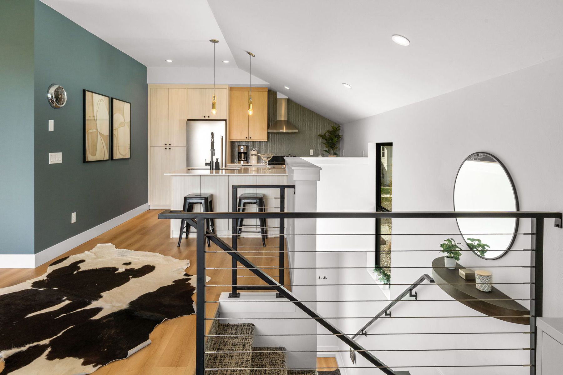  1492 Windrow Dr - 物件實景