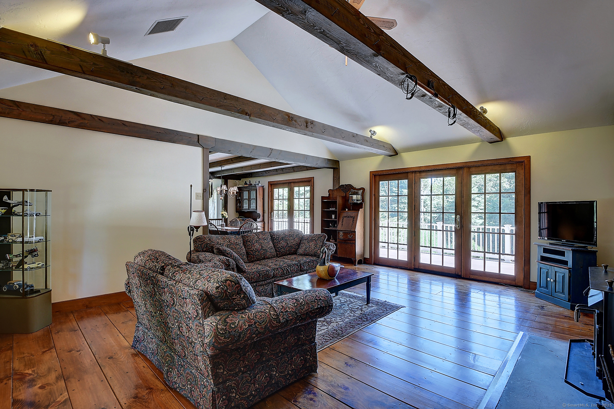 Brooklyn, Connecticut, 06234, United States, 4 Bedrooms Bedrooms, ,3 BathroomsBathrooms,Residential,For Sale,1901504